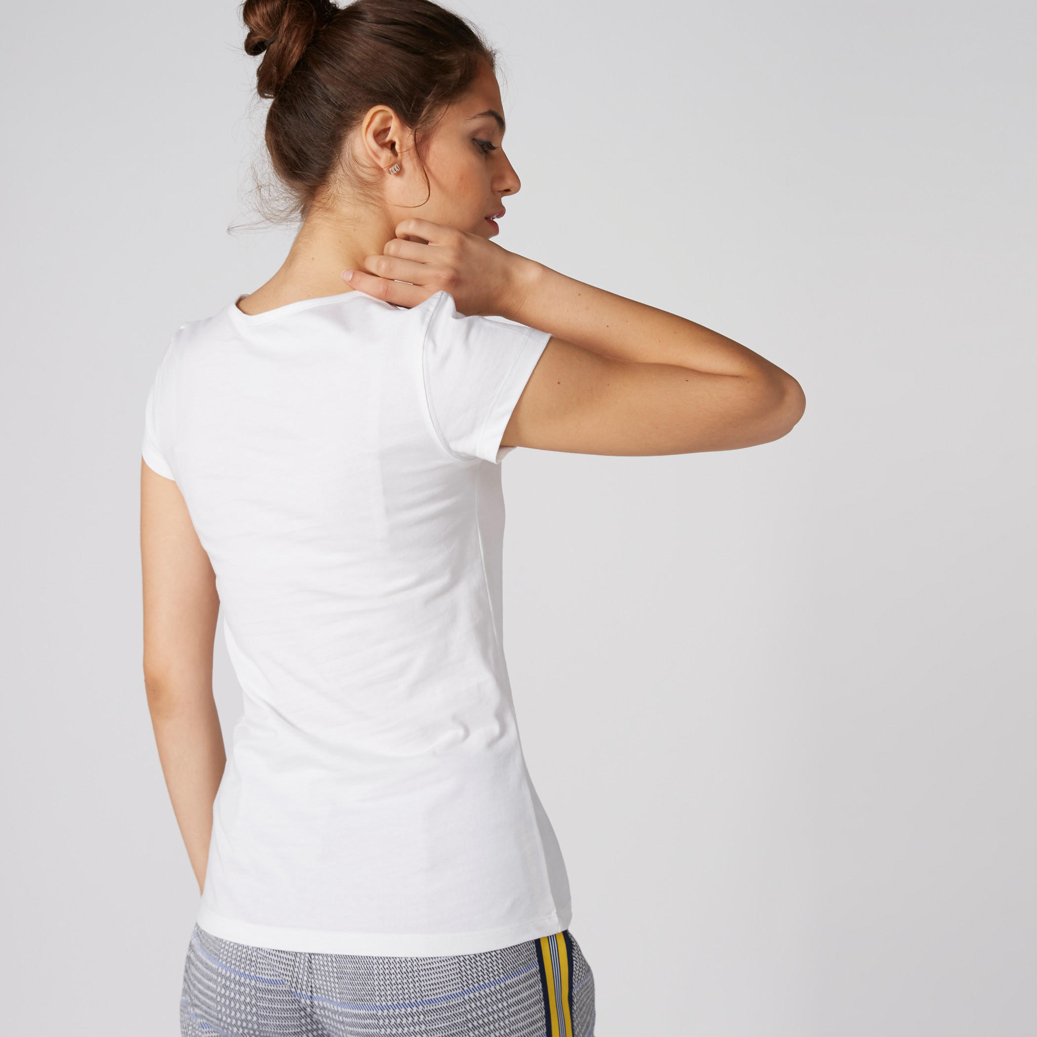 تيشيرت بياقة مستديرة وأكمام قصيرة وطبعات-women-clothing-tshirts-image-2