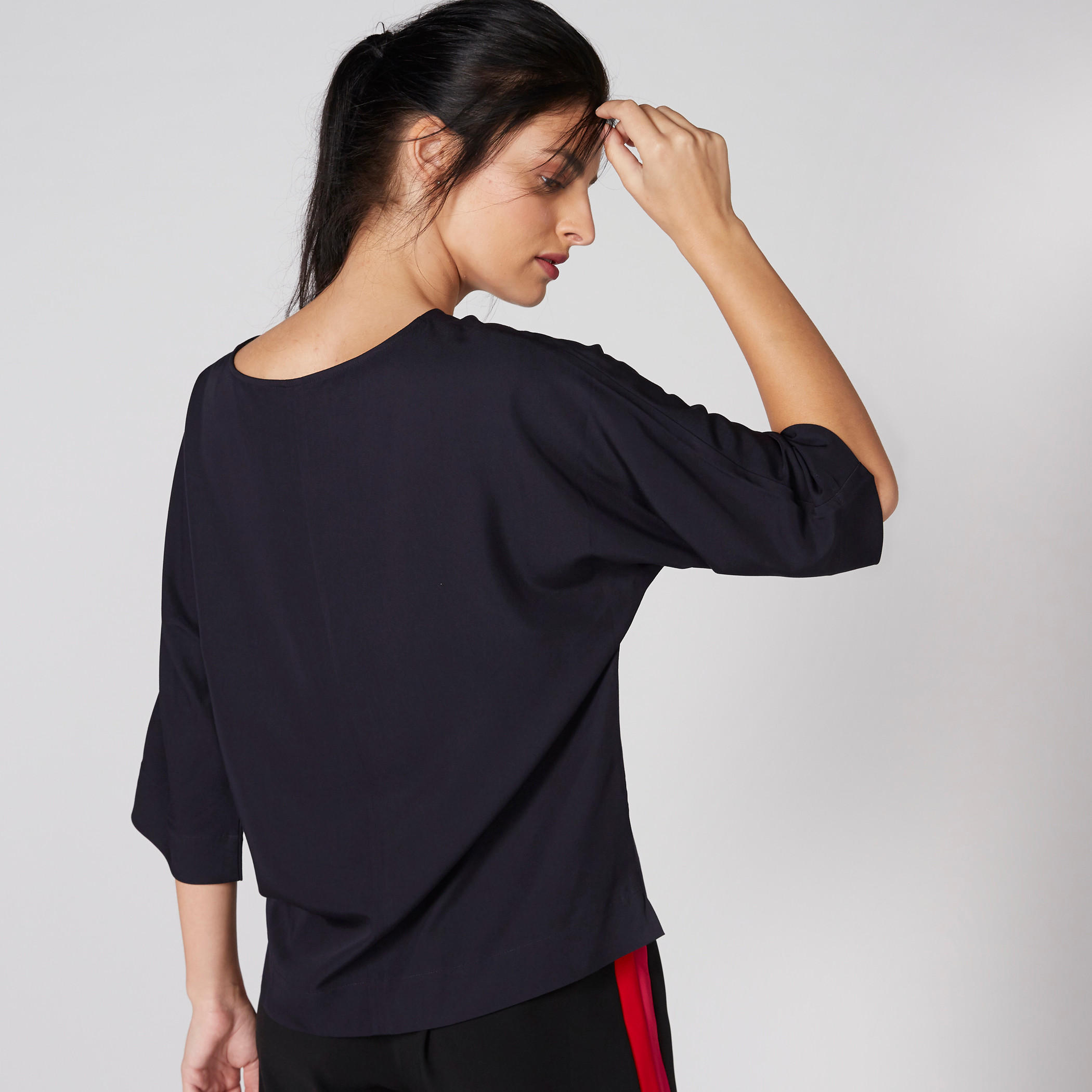 بلوزة بياقة V وأكمام 3/4-women-clothing-shirtsandblouses-blouses-image-2