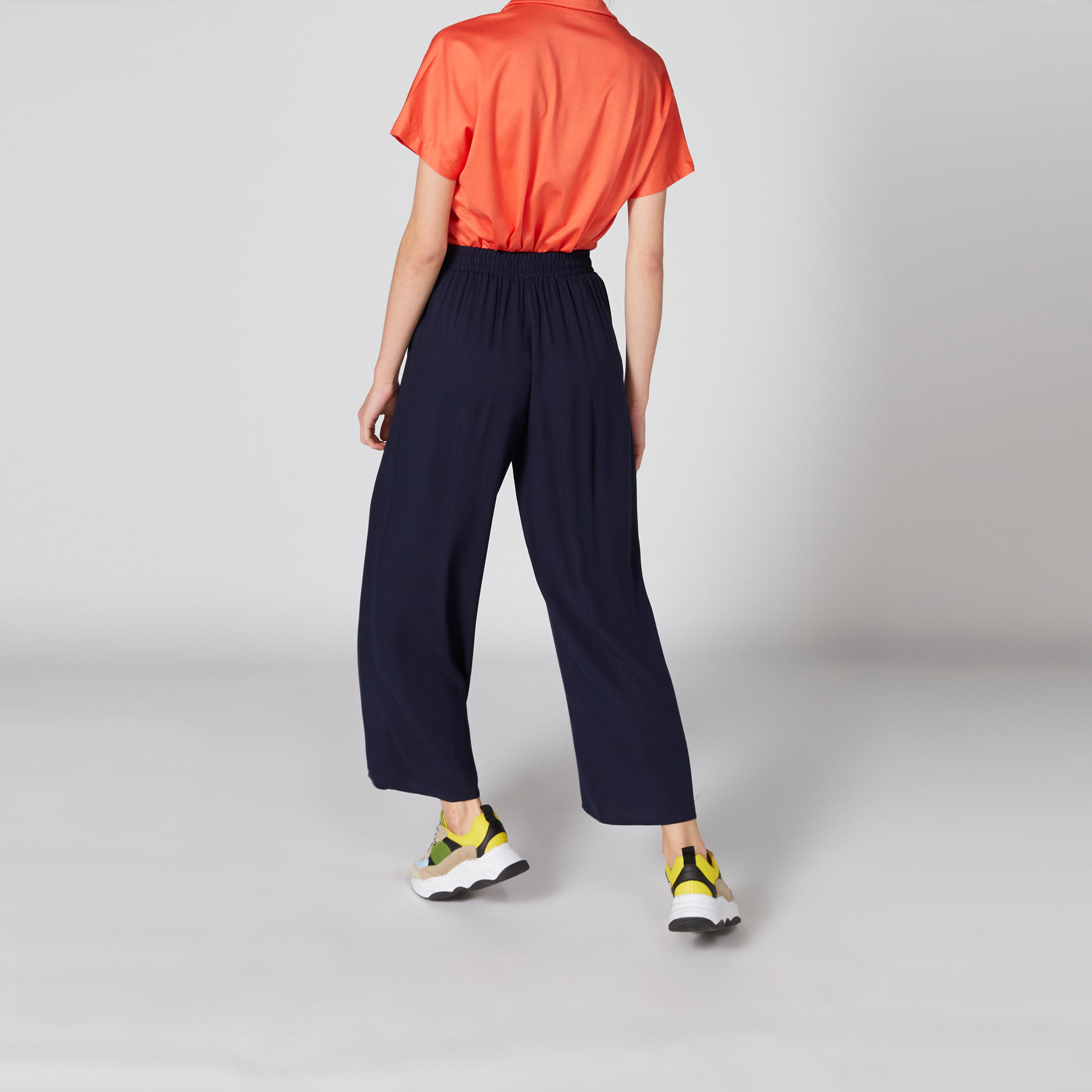 بنطال بالازو بخصر مطّاطي وجيوب-women-clothing-bottoms-trousers-image-2