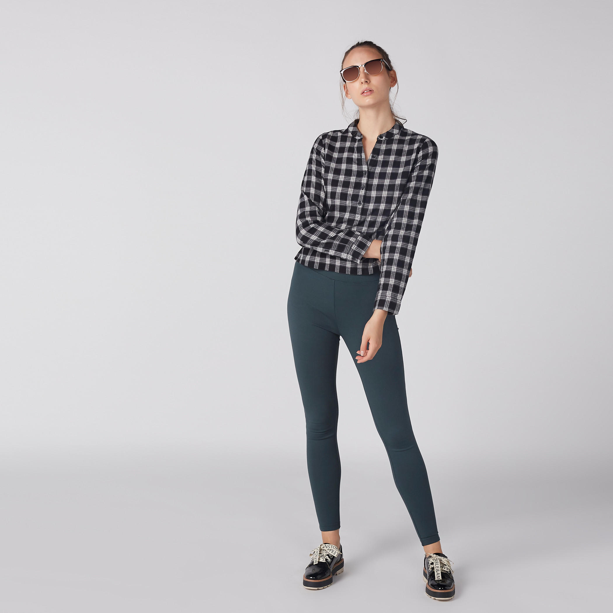 بلوزة كاروهات بياقة ماندارين وأكمام طويلة-women-clothing-shirtsandblouses-blouses-image-4