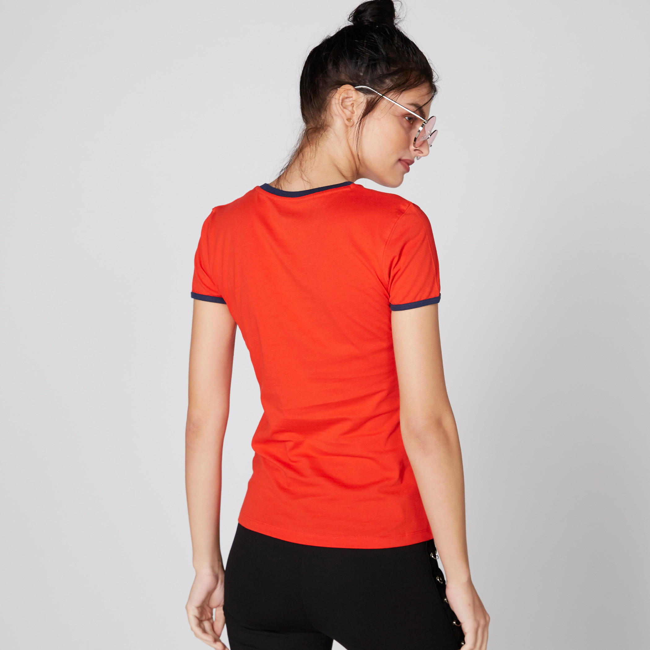تيشيرت بياقة مستديرة وأكمام قصيرة وطبعات-women-clothing-tshirts-image-2