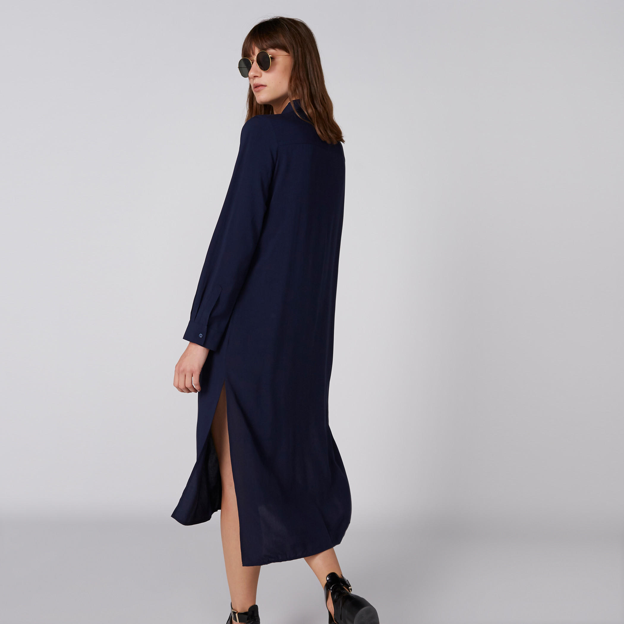 فستان قميص متوسط الطول بأكمام طويلة وأزرار-women-clothing-dresses-image-2