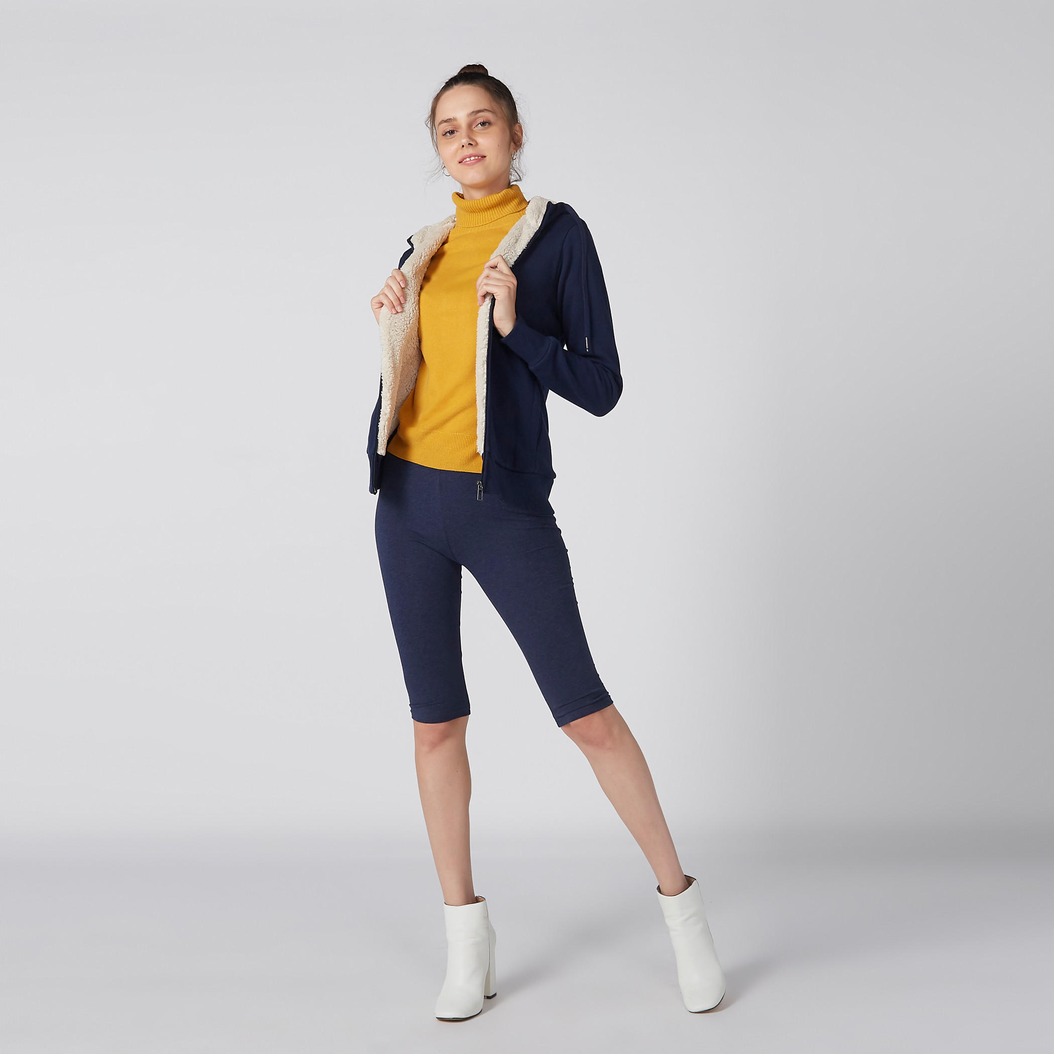 Long Sleeves Jacket with Zip Closure and Hood-women-winterwear-coatsandjackets-jackets-image-16