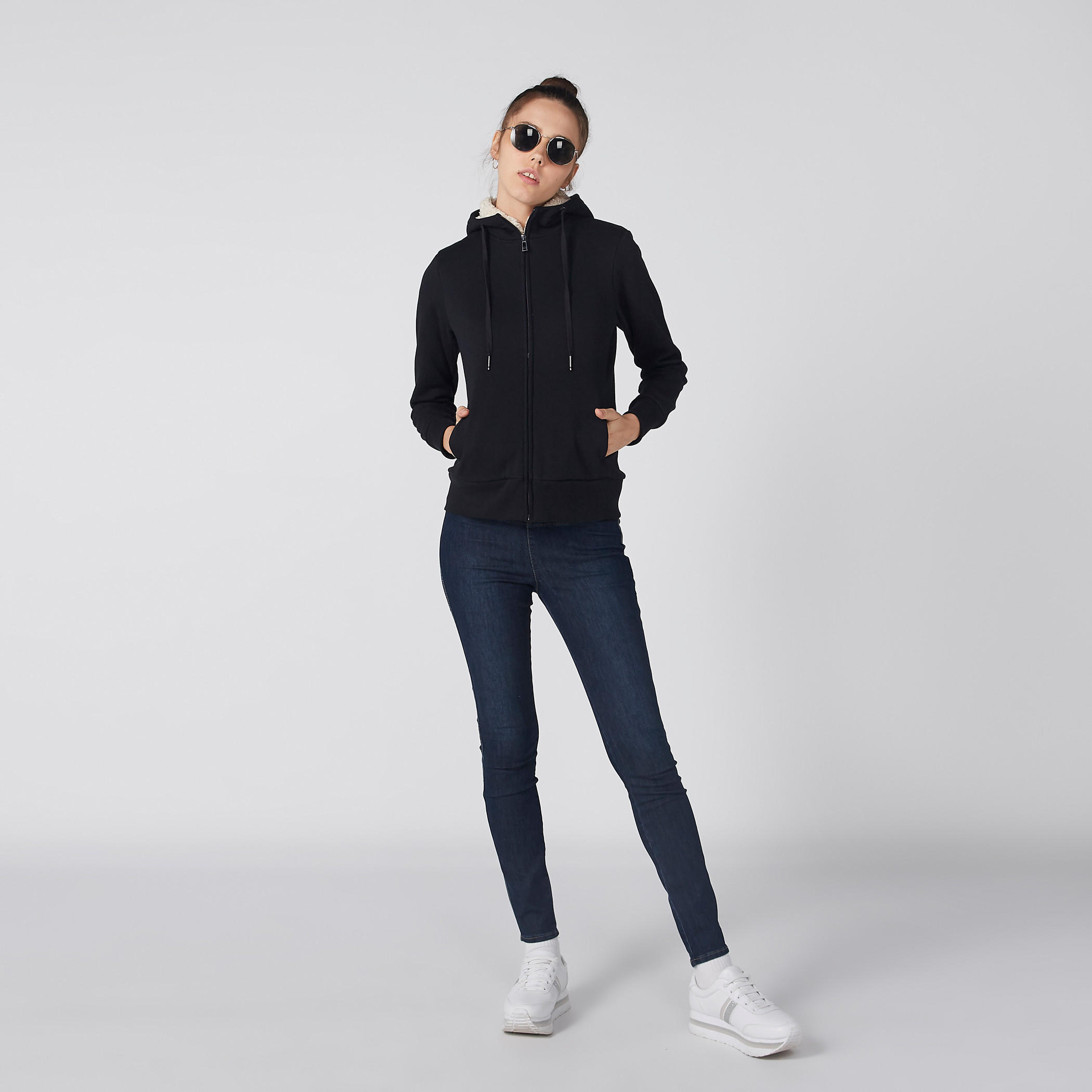 Long Sleeves Jacket with Zip Closure and Hood-women-winterwear-coatsandjackets-jackets-image-9