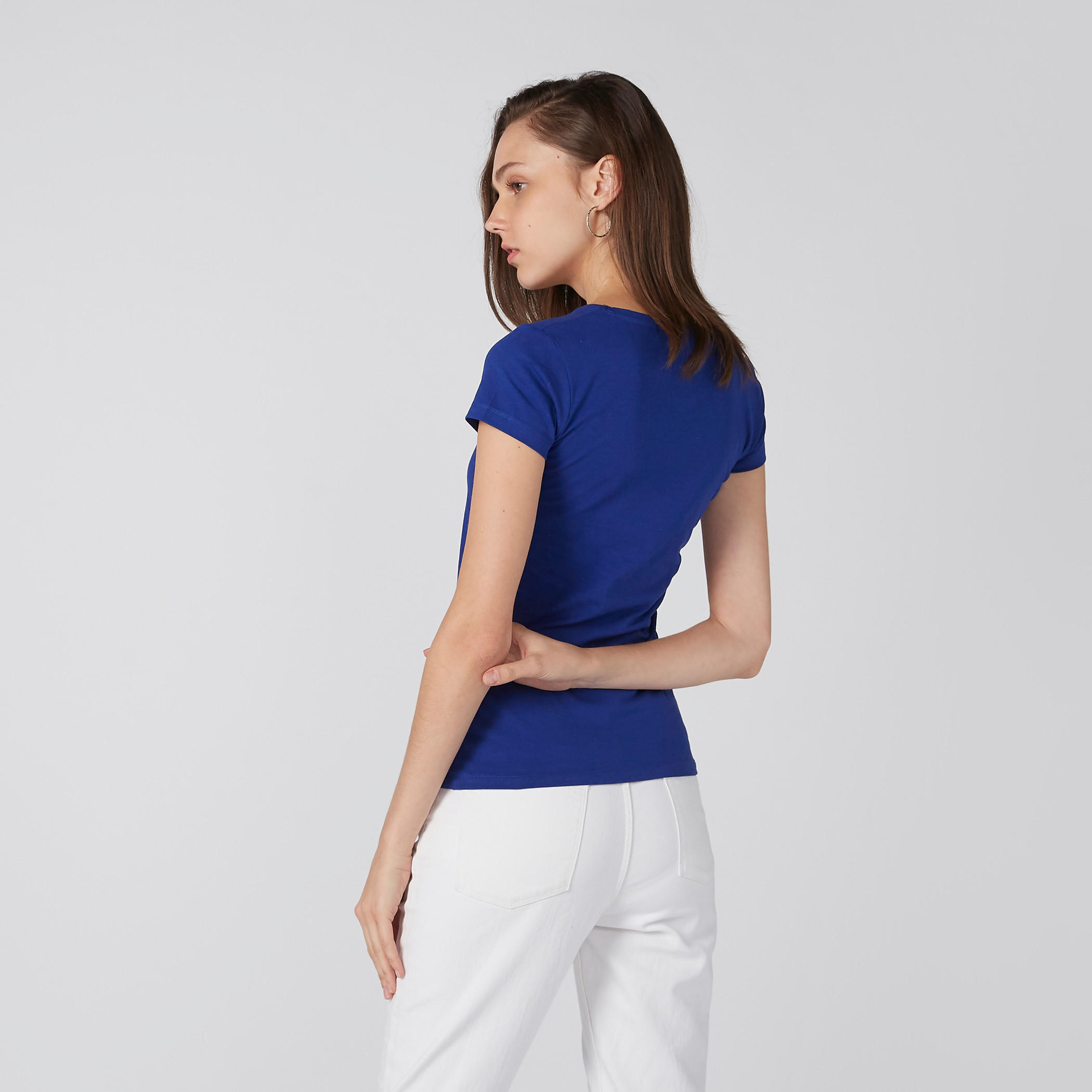 تيشيرت بياقة V وأكمام قصيرة-women-clothing-tshirts-image-3