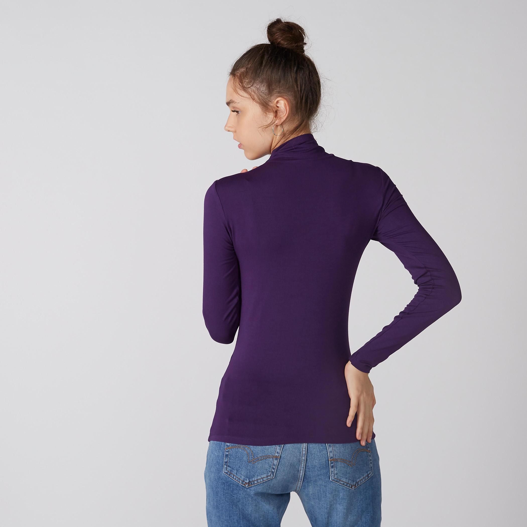 تيشيرت بياقة عالية وأكمام طويلة-women-clothing-tshirts-image-3