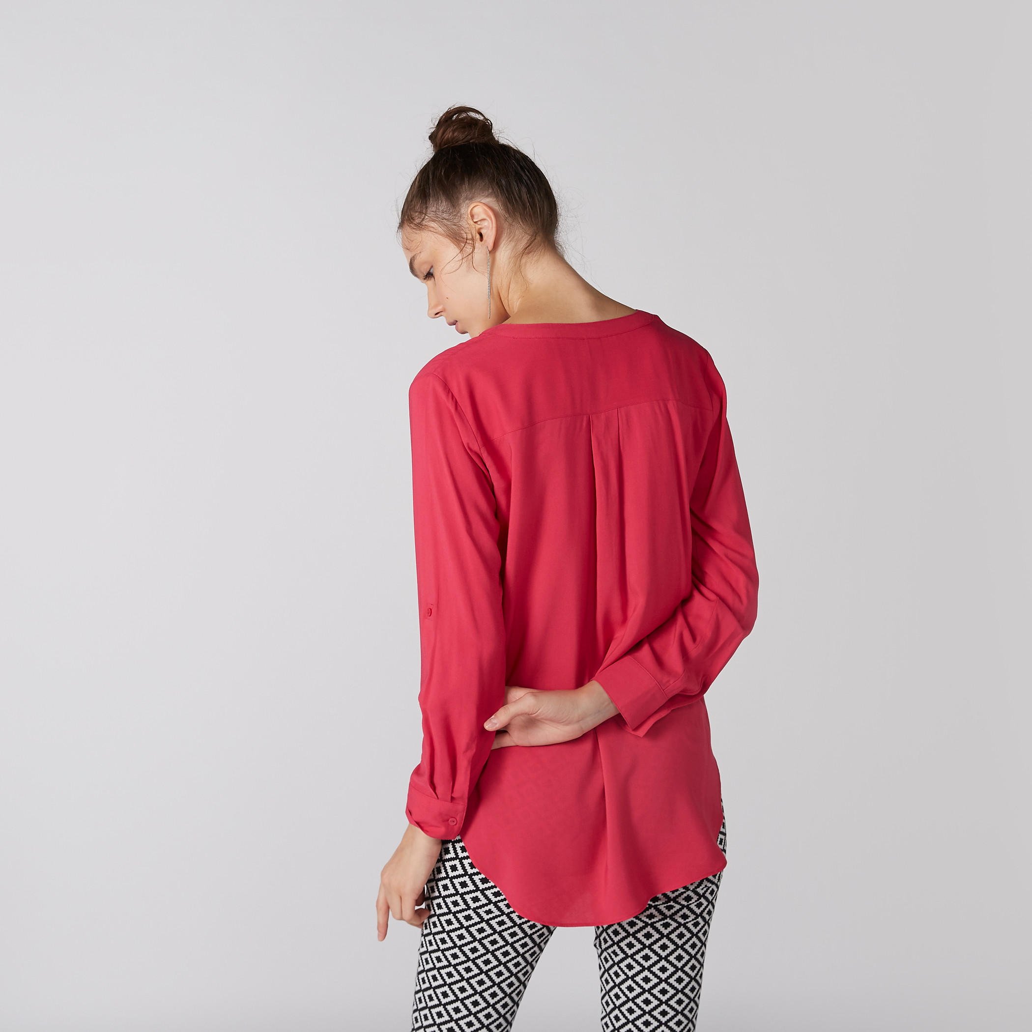 بلوزة بأكمام طويلة وزر إغلاق-women-clothing-shirtsandblouses-blouses-image-4