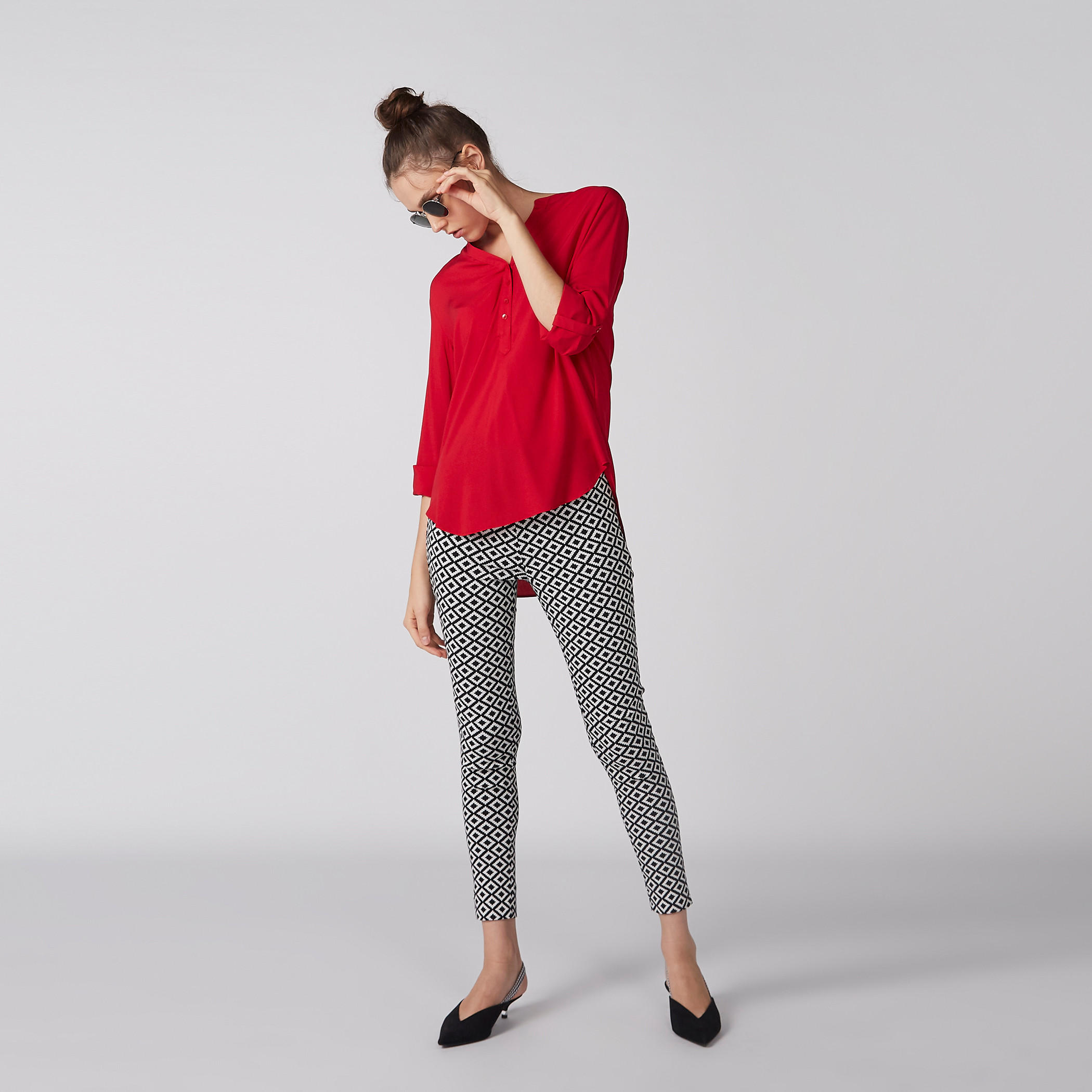 بلوزة بأكمام طويلة وزر إغلاق-women-clothing-shirtsandblouses-blouses-image-5