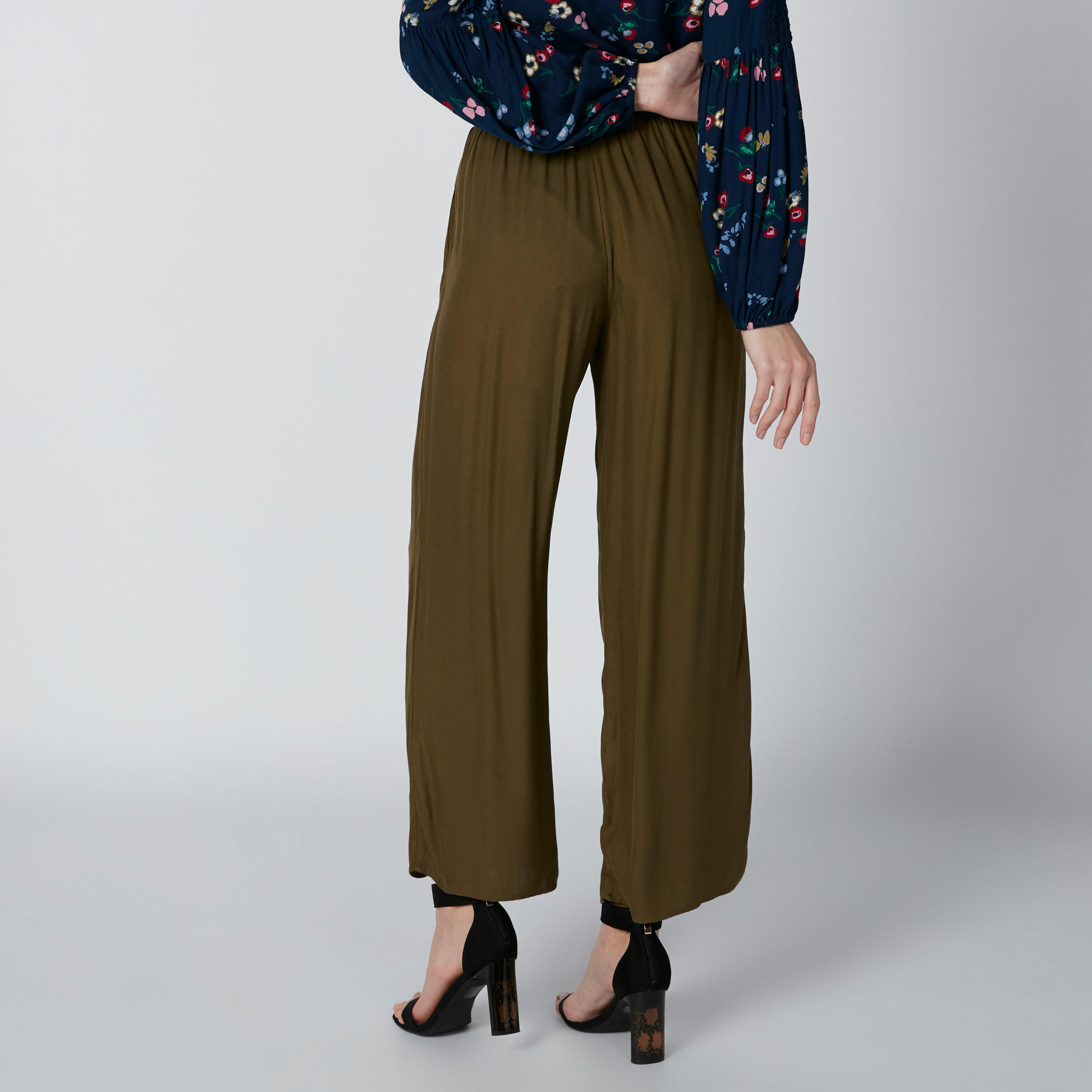 Pocket Detail Palazzo Pants with Elasticised Waistband-women-clothing-bottoms-trousers-image-2