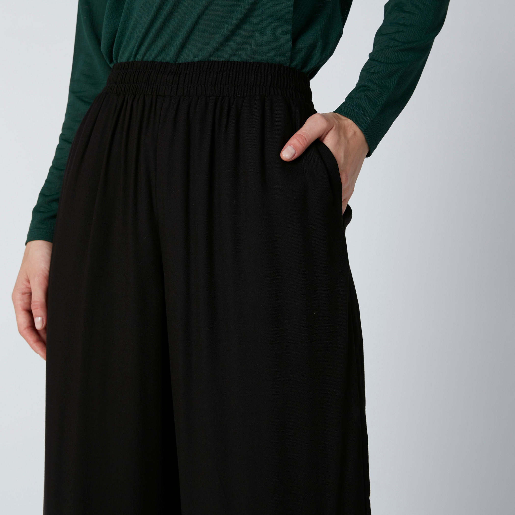 بنطال بالازو كشكش بخصر مطّاطي وجيوب-women-clothing-bottoms-trousers-image-4