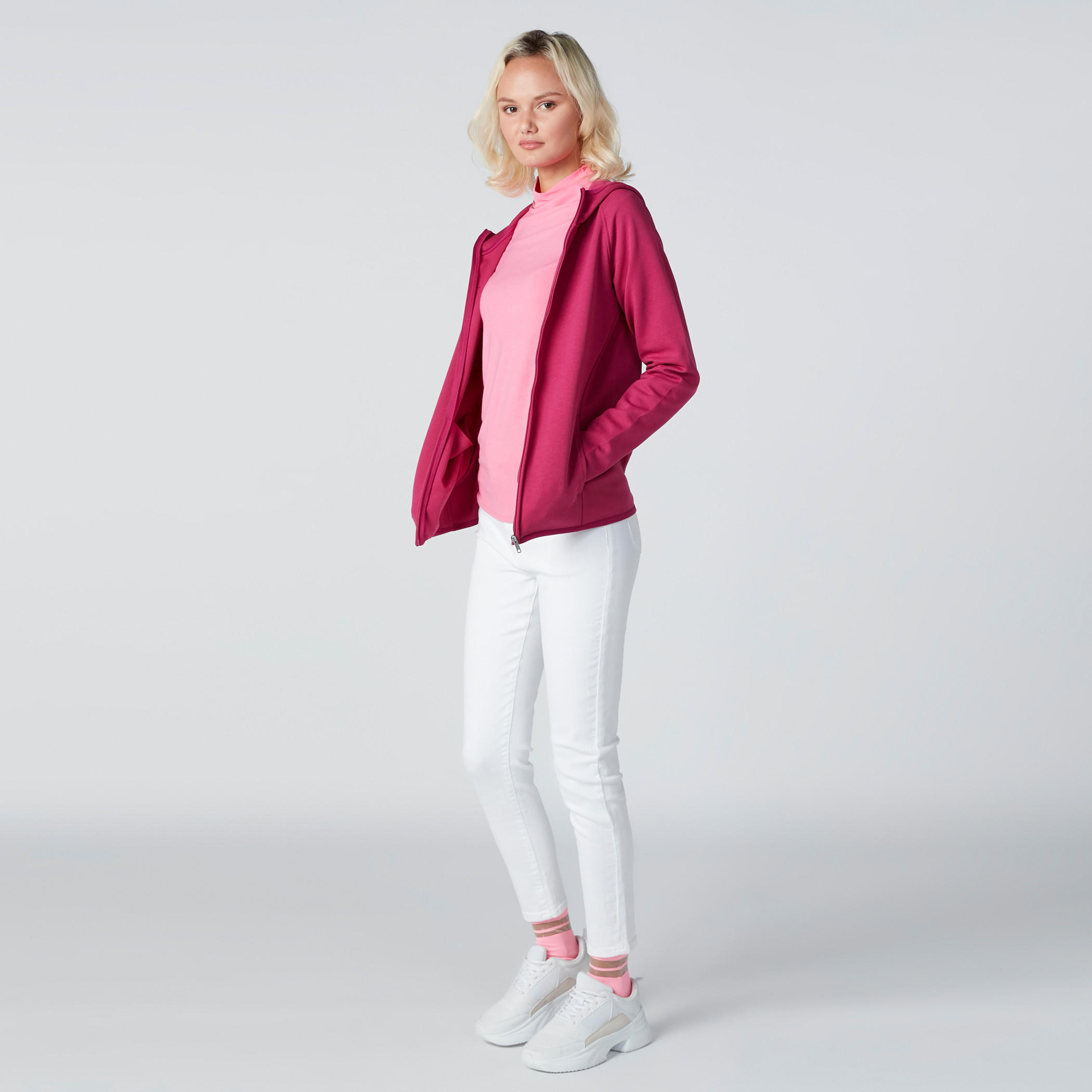 جاكيت بقبّعة وأكمام طويلة وجيوب-women-winterwear-coatsandjackets-jackets-image-1
