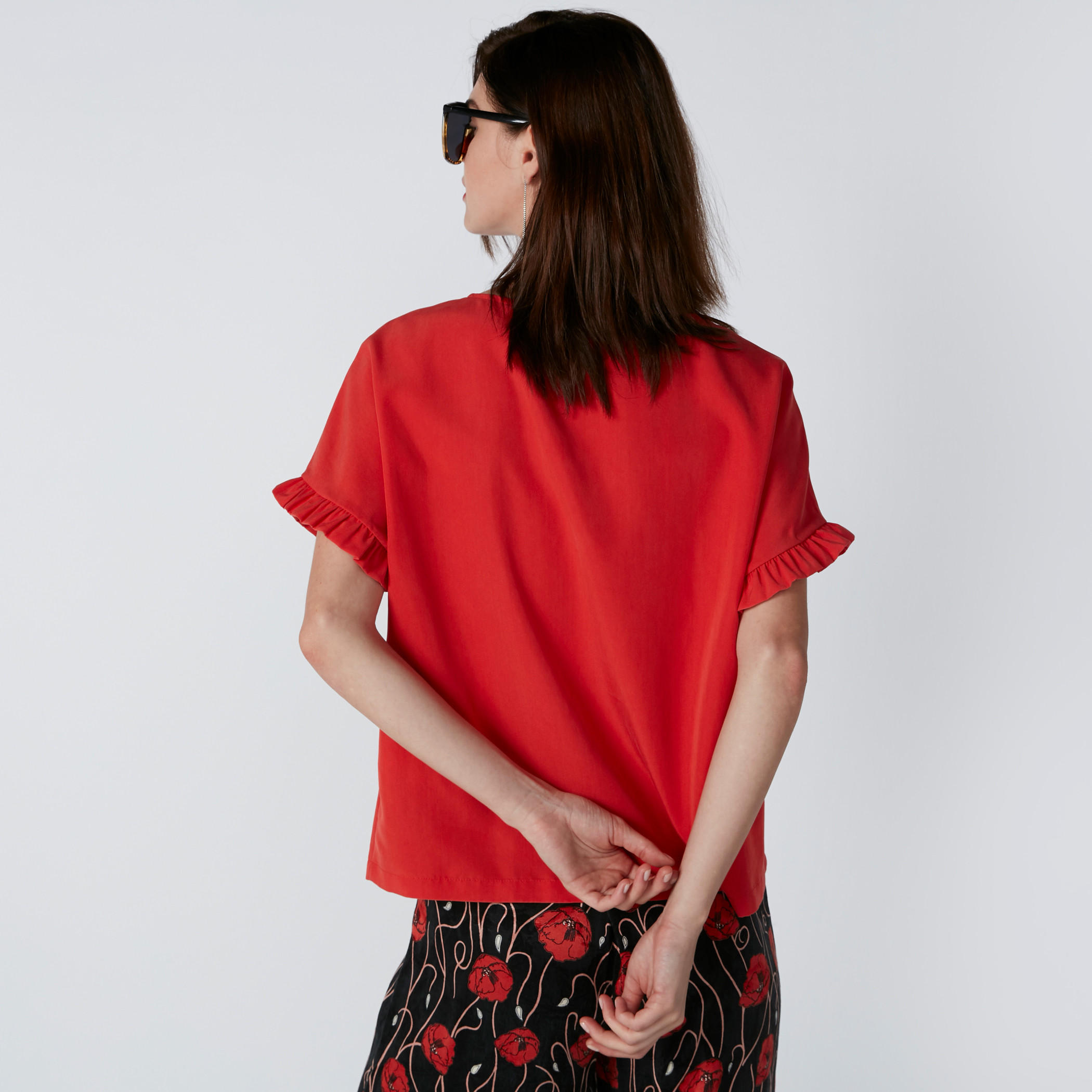 Boxy Top with Round Neck and Ruffle Detail Sleeves-women-clothing-shirtsandblouses-blouses-image-2