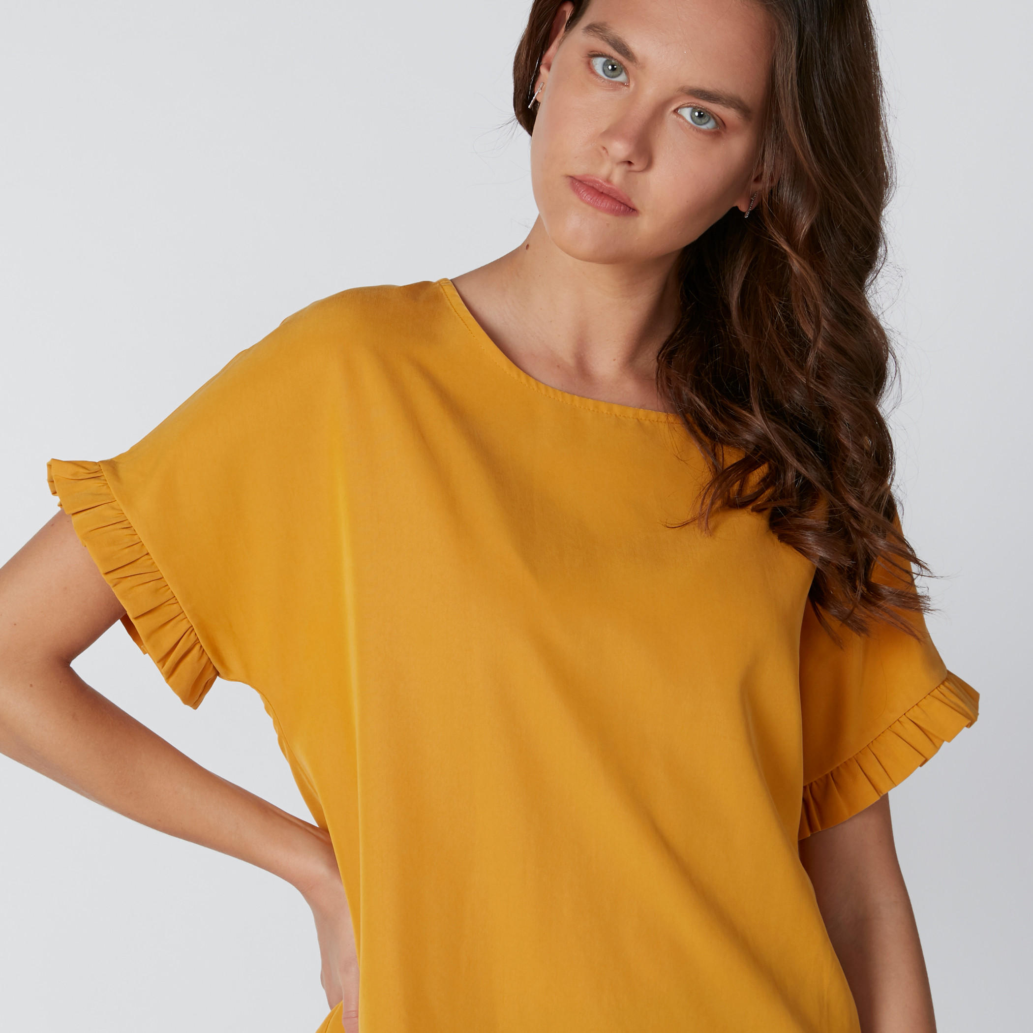 بلوزة بياقة مستديرة وأكمام طويلة وتفاصيل مثنية-women-clothing-shirtsandblouses-blouses-image-5
