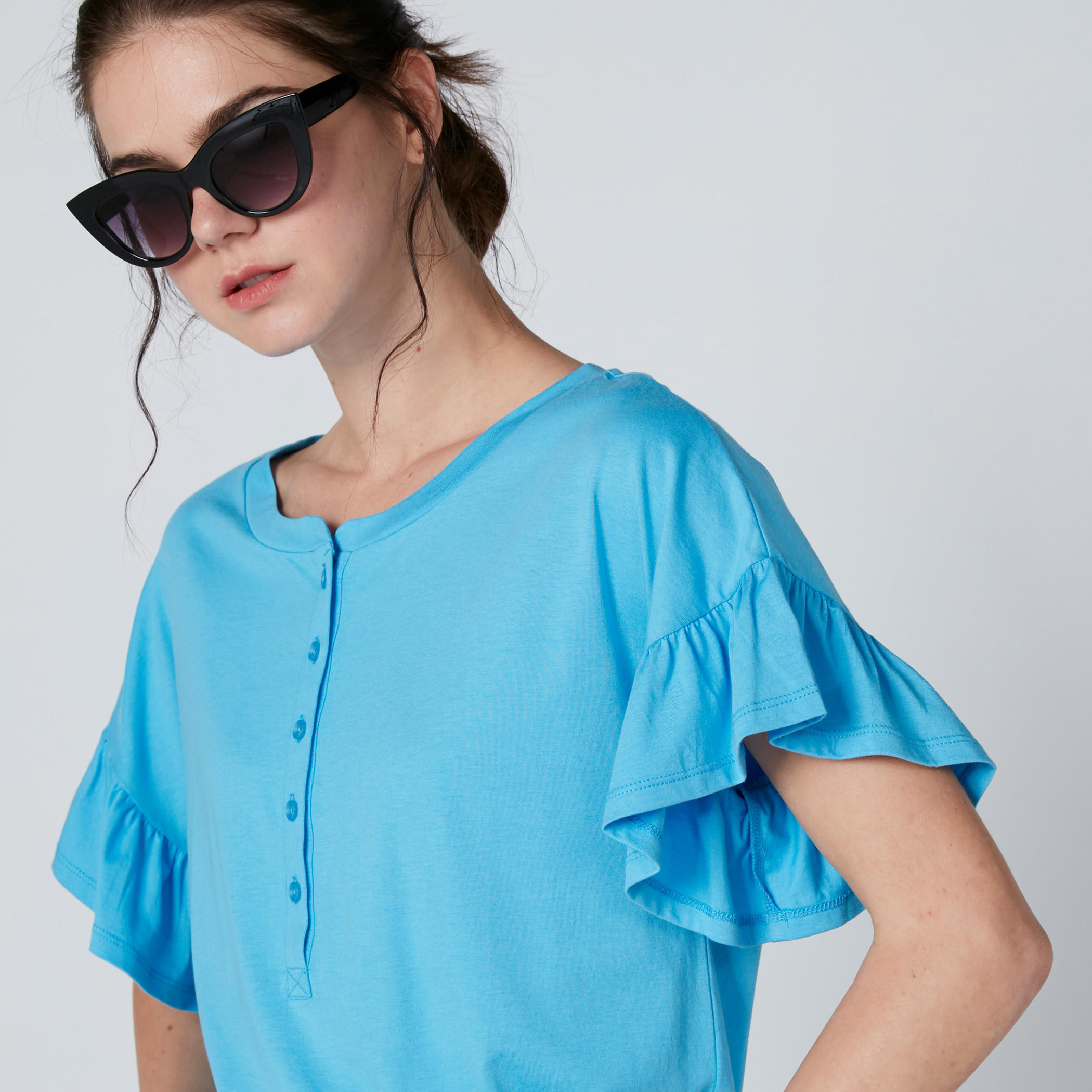 بلوزة بياقة هينلي وأكمام واسعة-women-clothing-shirtsandblouses-blouses-image-2
