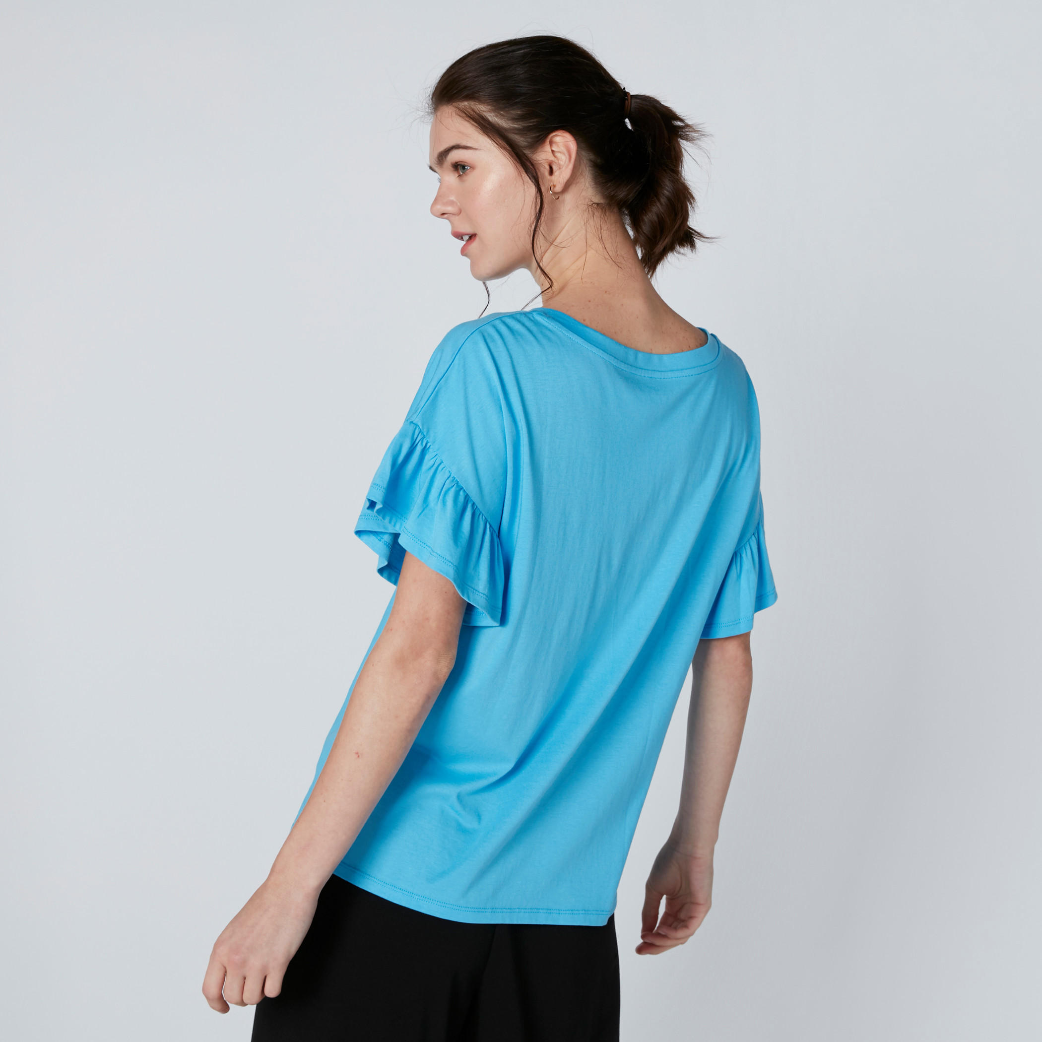 بلوزة بياقة هينلي وأكمام واسعة-women-clothing-shirtsandblouses-blouses-image-3