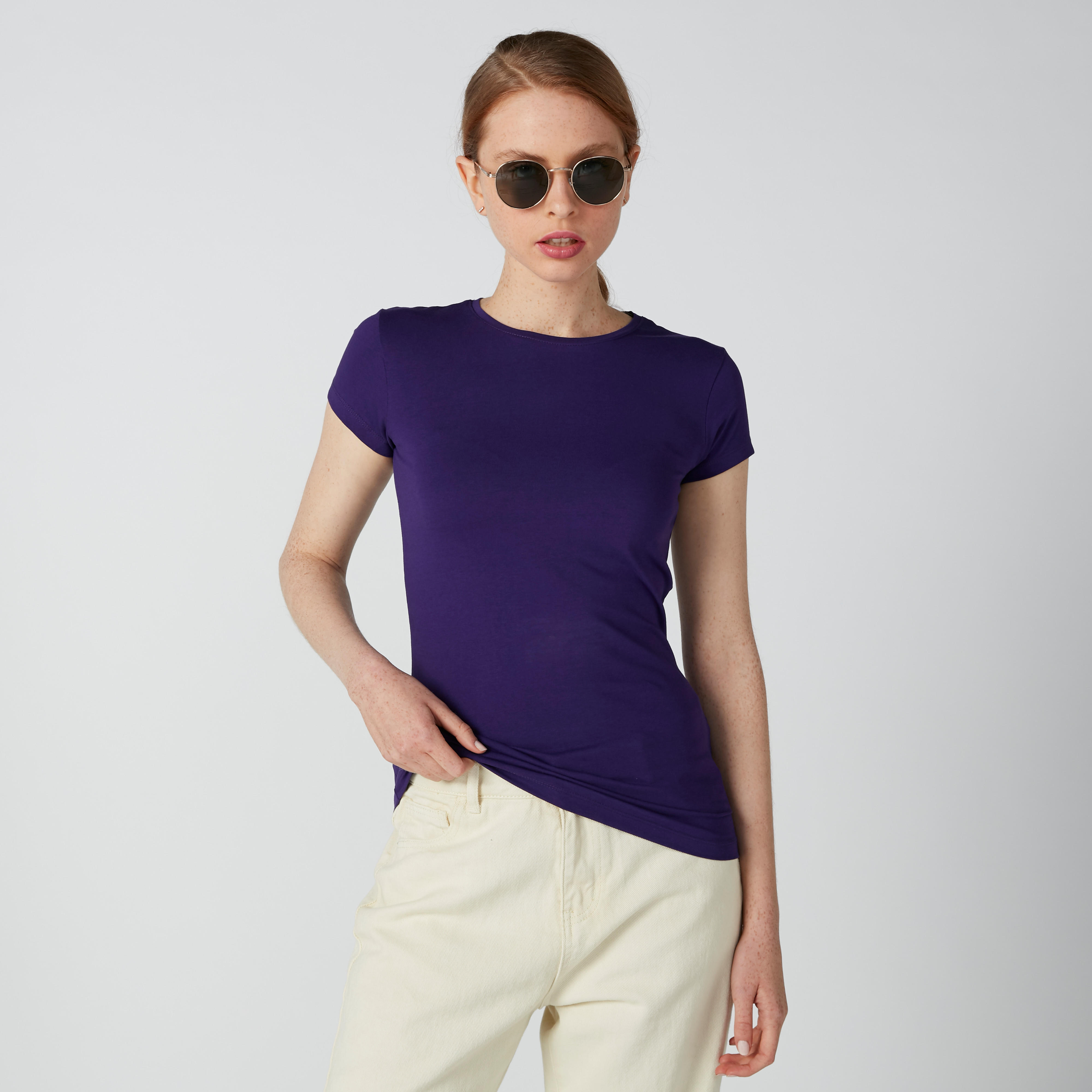 تيشيرت بياقة مستديرة وأكمام كاب-women-clothing-tshirts-image-1