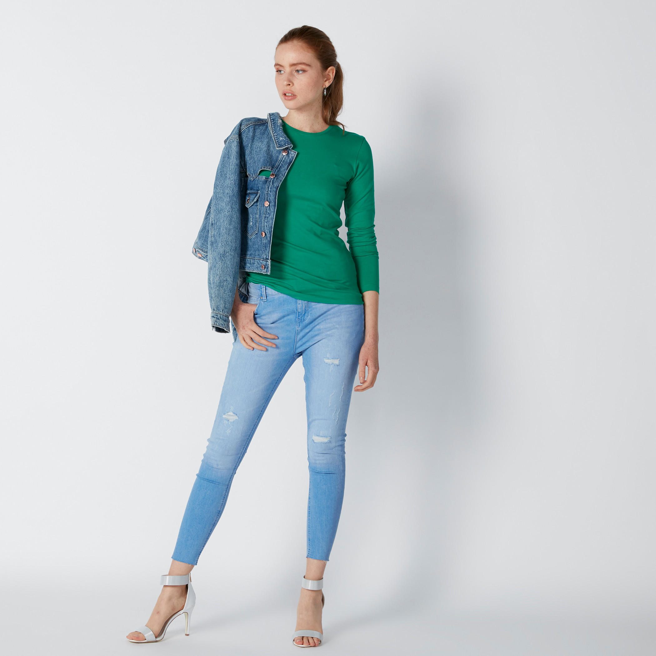 تيشيرت بياقة دائرية وأكمام طويلة-women-clothing-tshirts-image-1