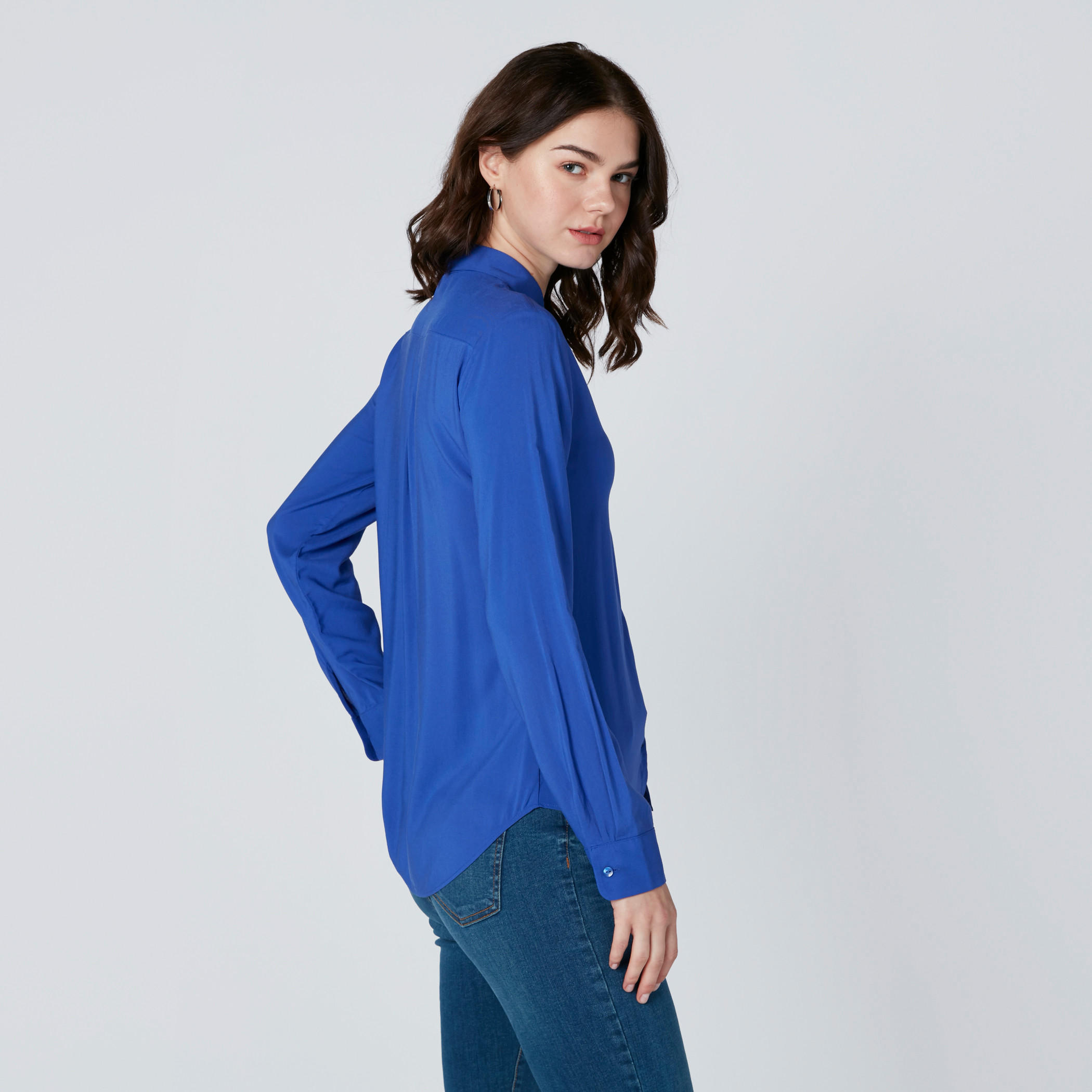 قميص بأكمام طويلة وأزرار-women-clothing-shirtsandblouses-shirts-image-4