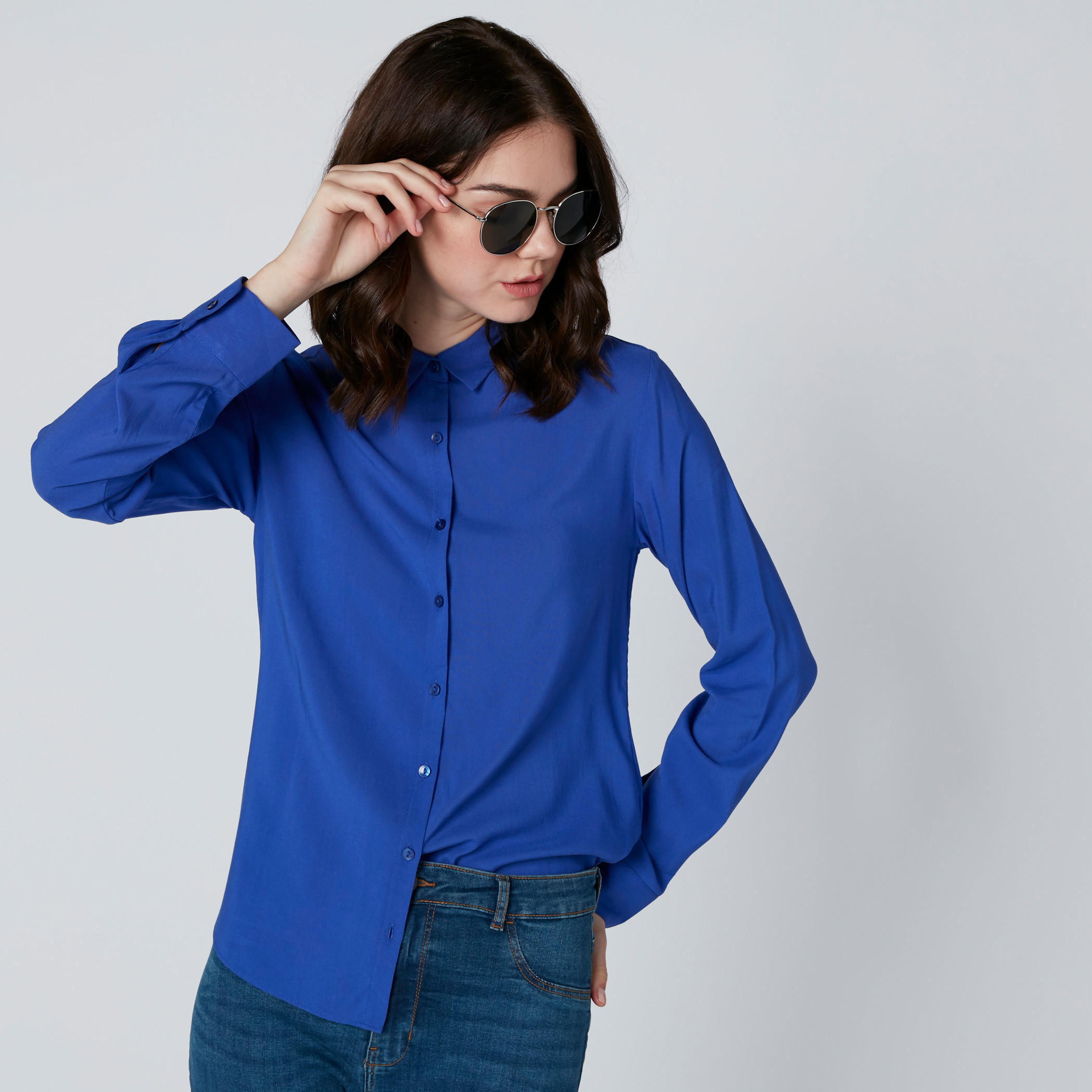 قميص بأكمام طويلة وأزرار-women-clothing-shirtsandblouses-shirts-image-2