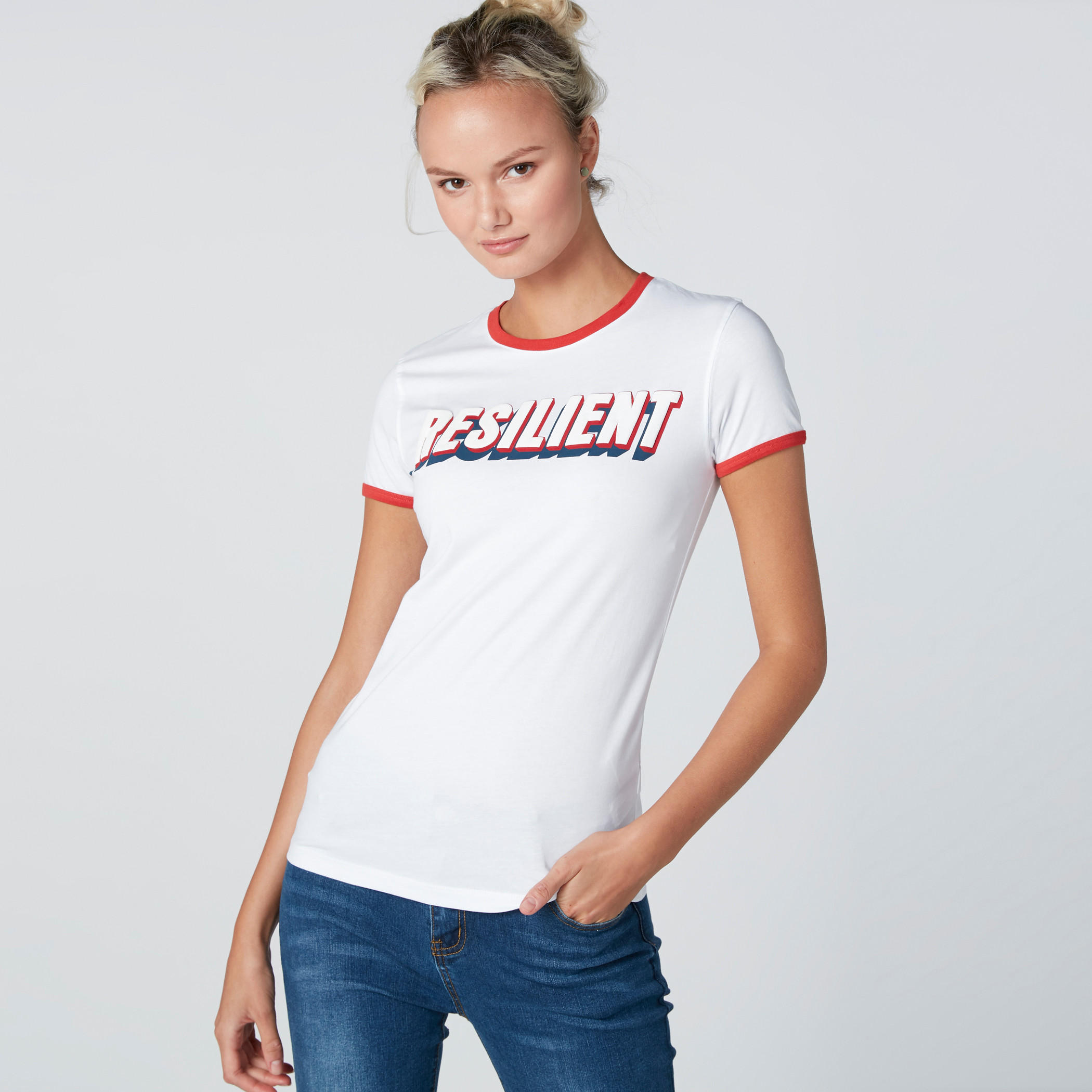 تيشيرت بطبعات وياقة مستديرة وأكمام قصيرة-women-clothing-tshirts-image-1