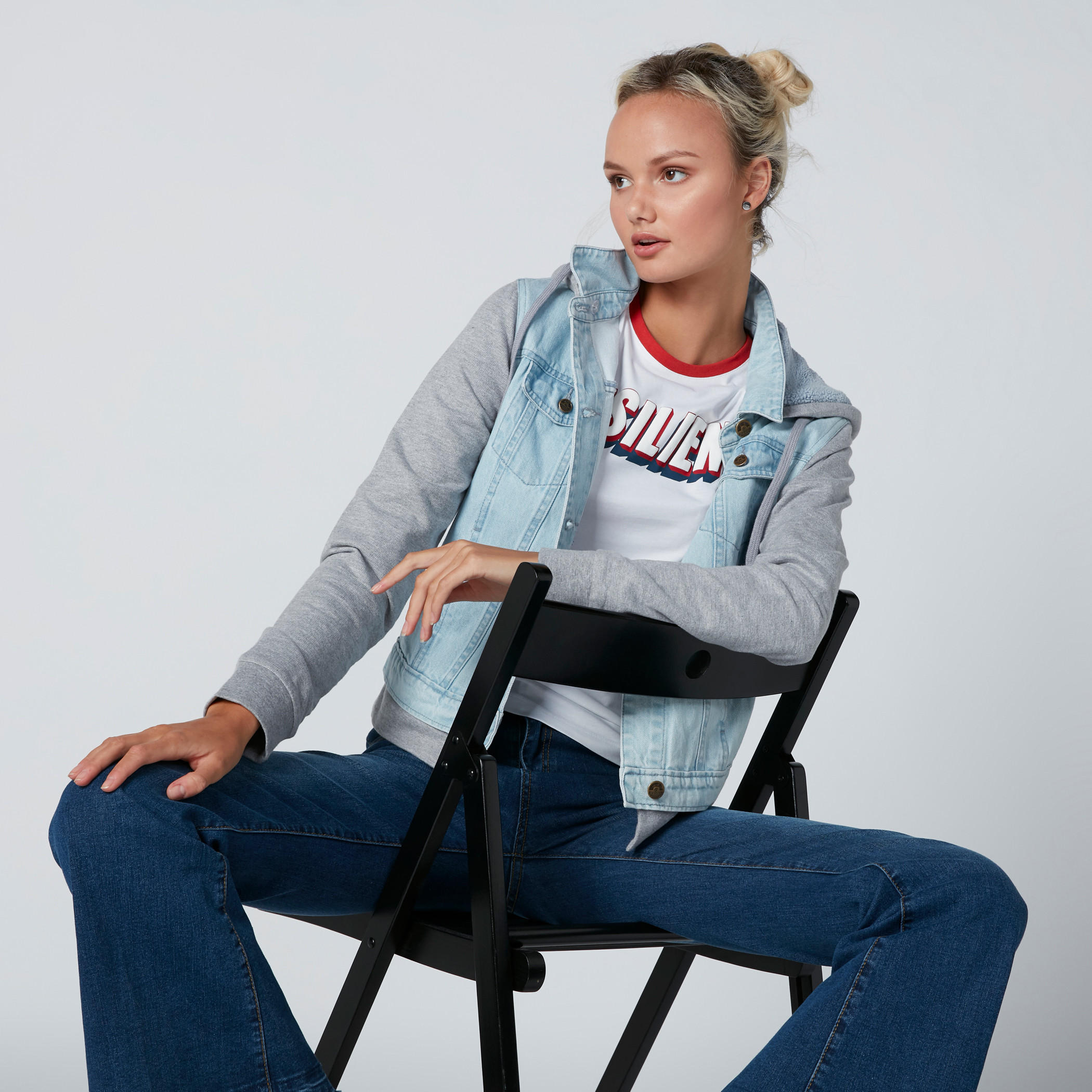 تيشيرت بطبعات وياقة مستديرة وأكمام قصيرة-women-clothing-tshirts-image-3