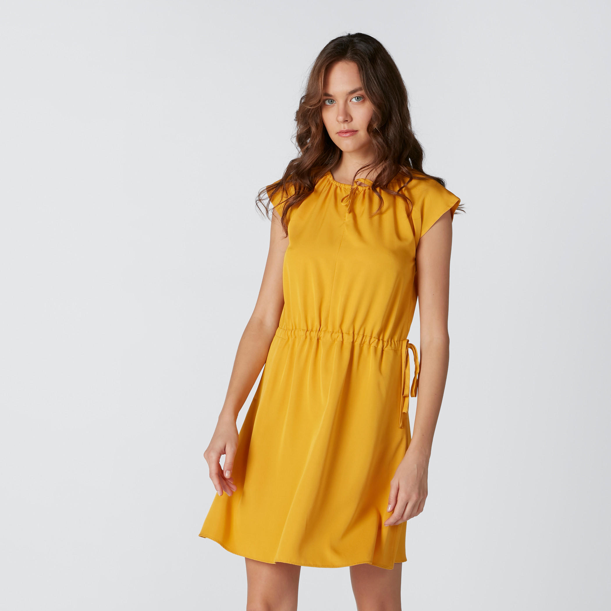فستان واسع بأربطة ودرزات-women-clothing-dresses-image-4