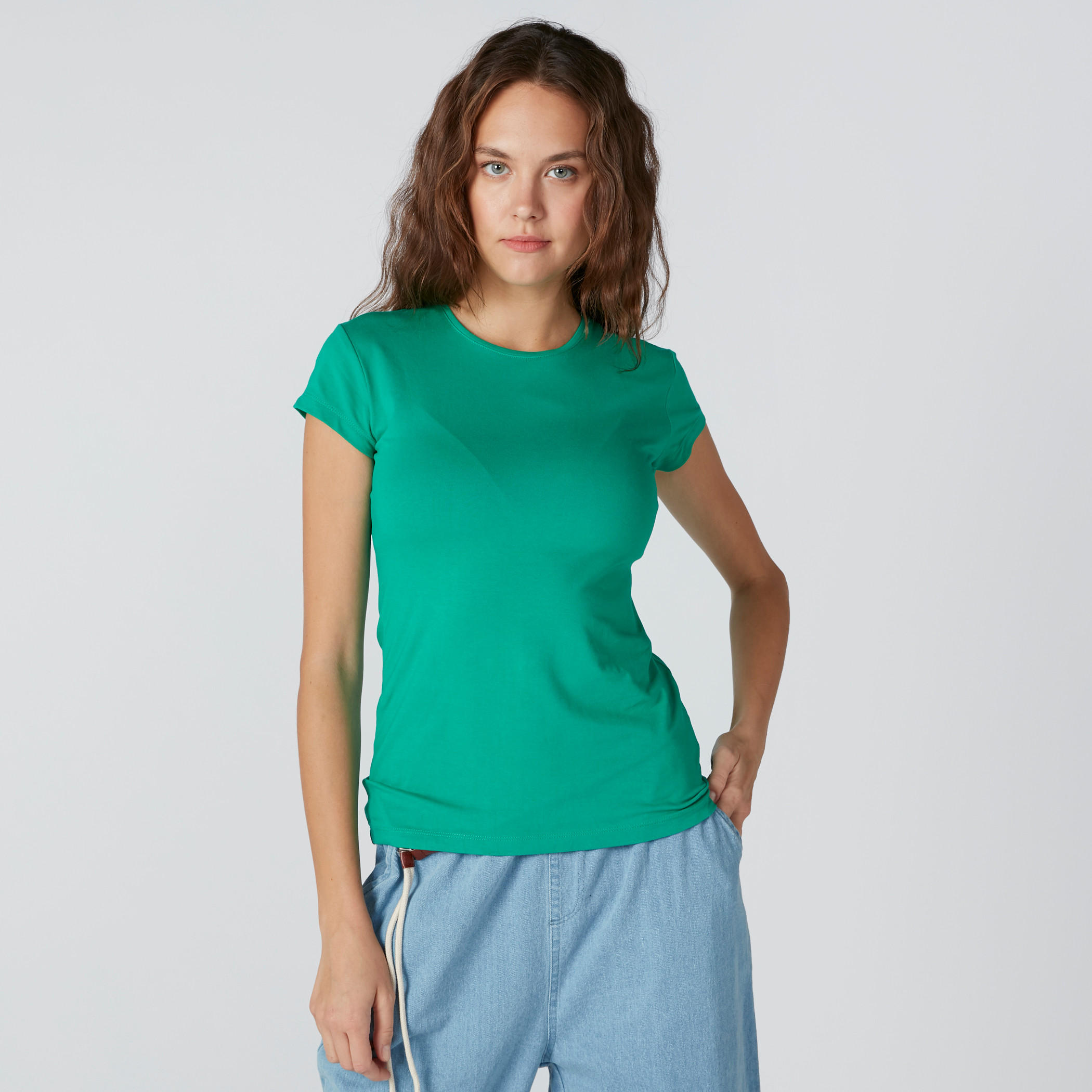 تيشيرت بياقة ضيقة وأكمام قصيرة-women-clothing-tshirts-image-3