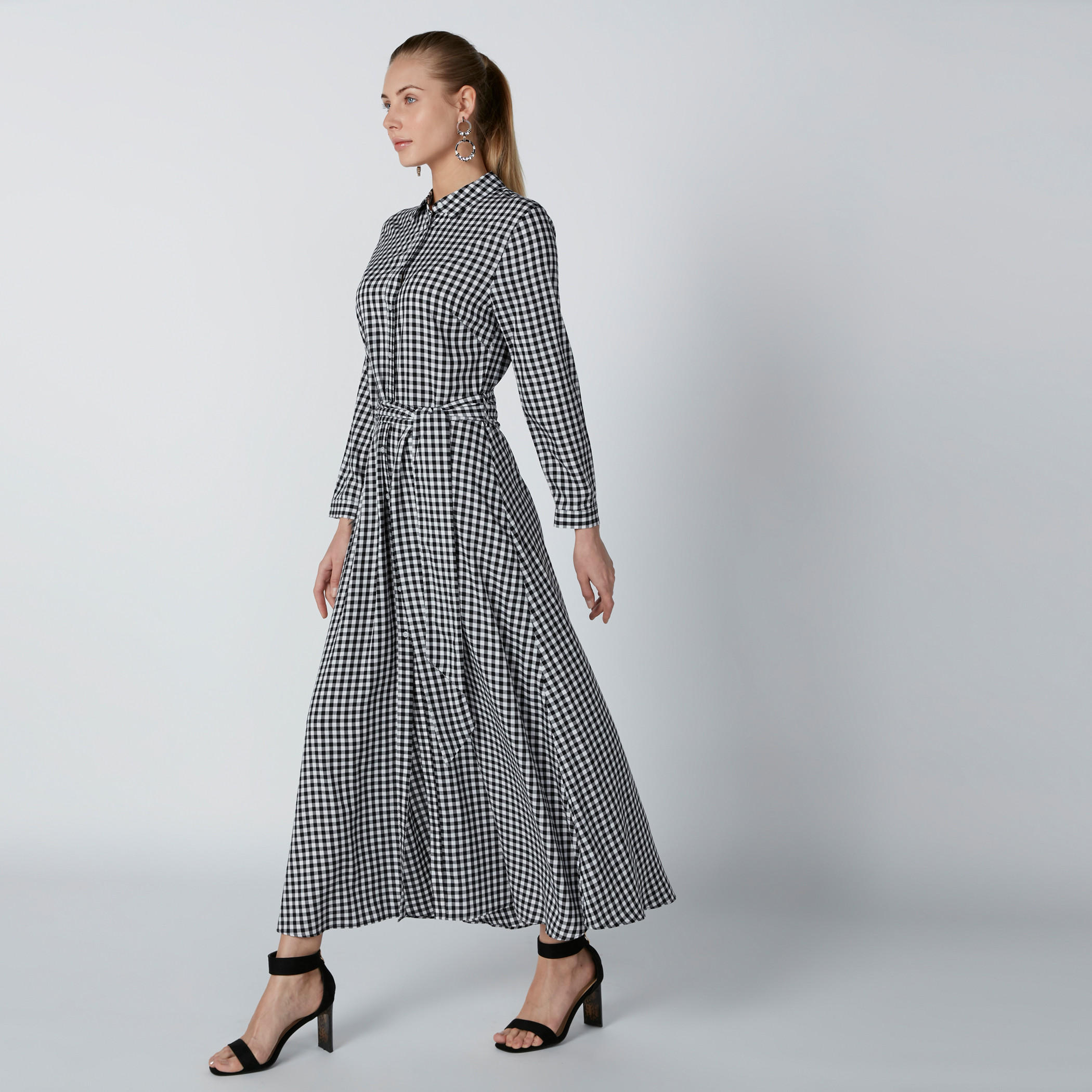 فستان قميص طويل كاروهات بأكمام طويلة وأزرار-women-clothing-dresses-image-4