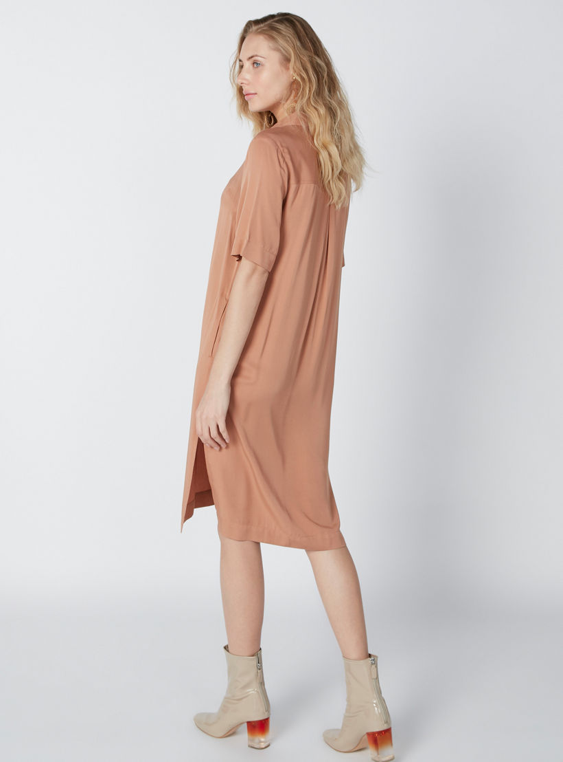 فستان متوسط الطول بأكمام قصيرة وجيوب-women-clothing-dresses-image-1