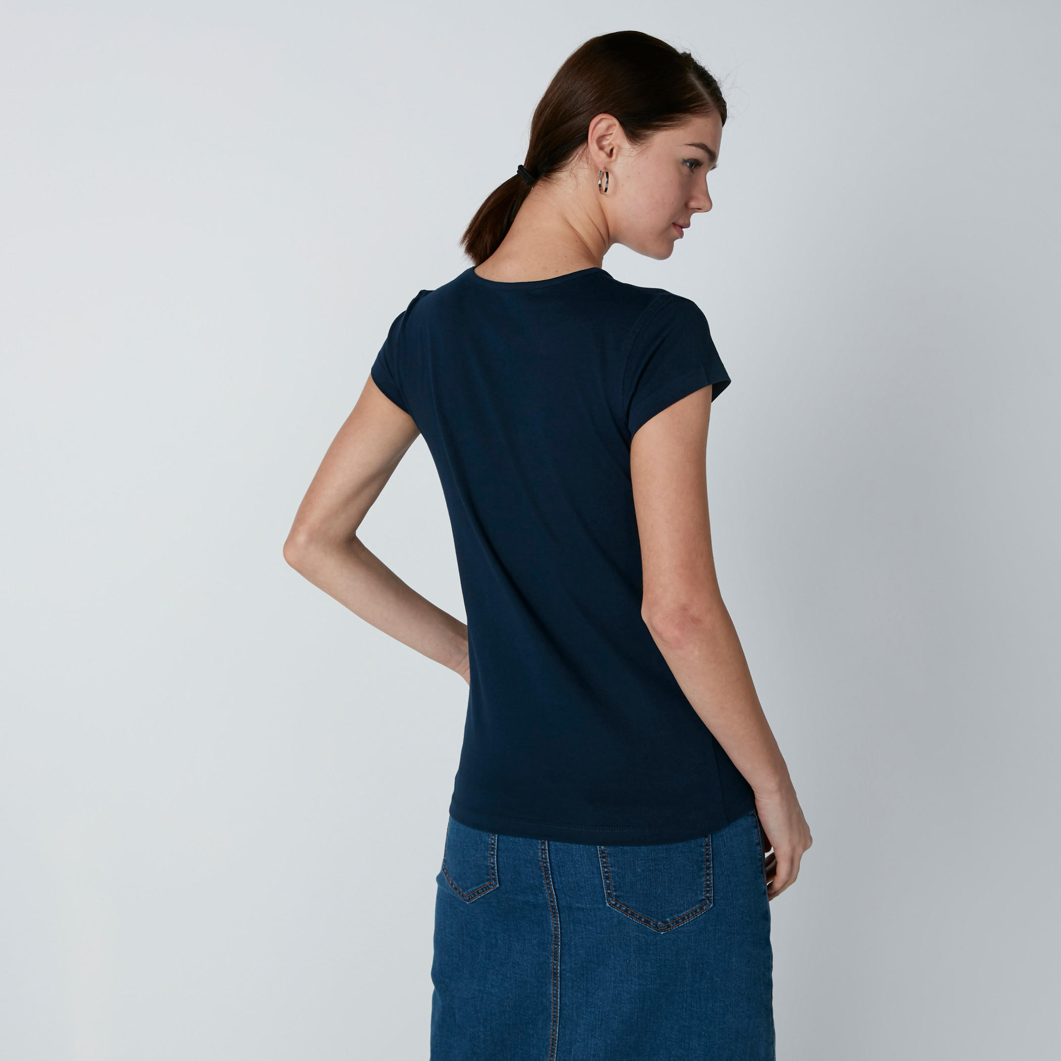 تيشيرت بياقة مستديرة وأكمام كاب وطبعات-women-clothing-tshirts-image-2
