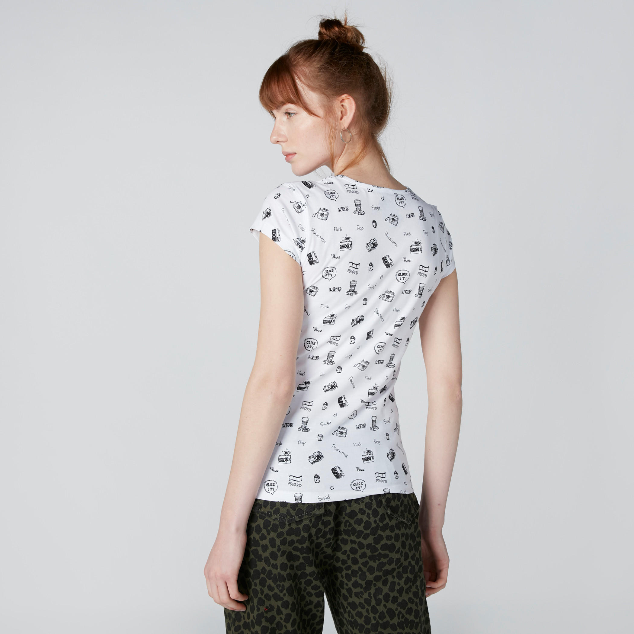 تيشيرت بأكمام كاب وطبعات-women-clothing-tshirts-image-3