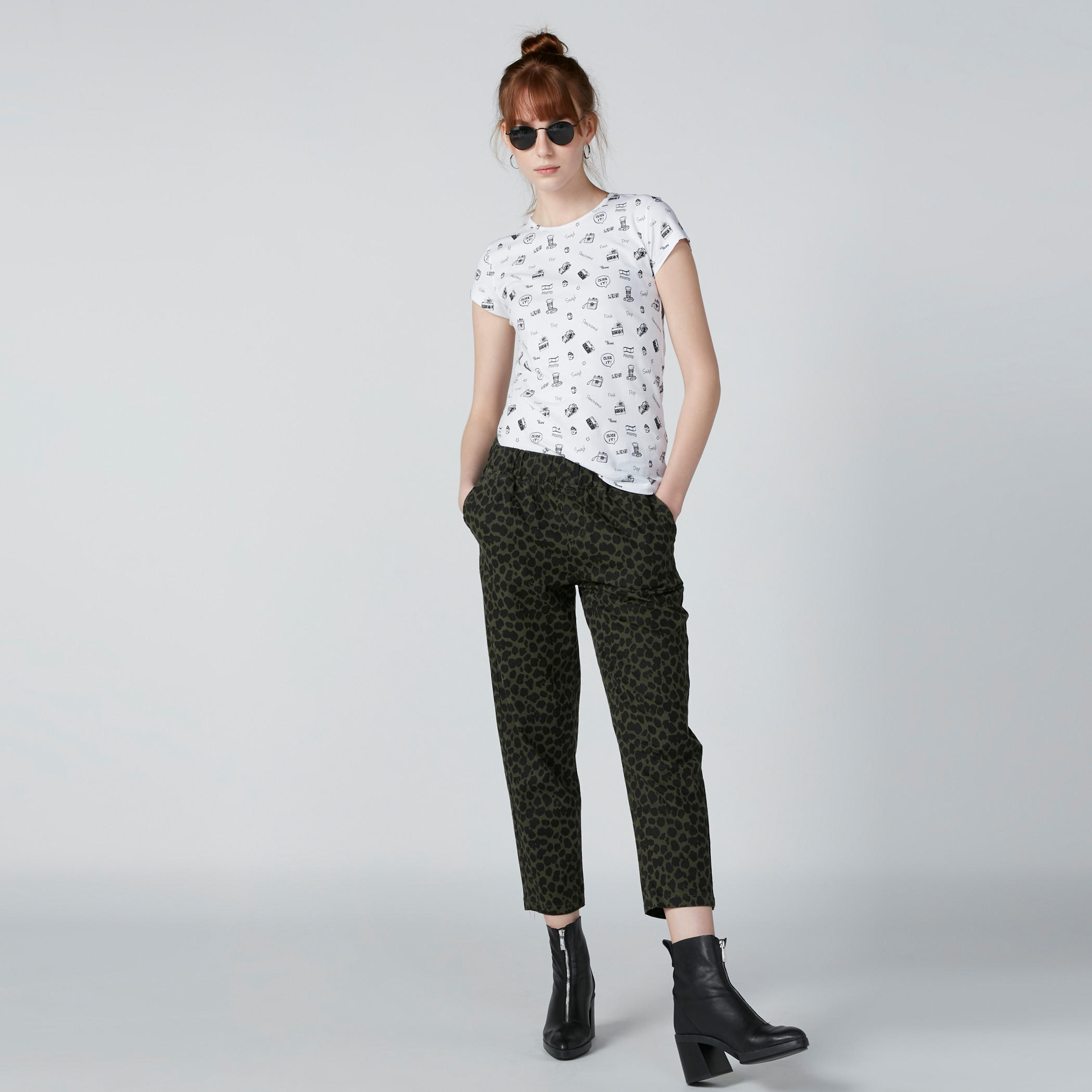تيشيرت بأكمام كاب وطبعات-women-clothing-tshirts-image-2