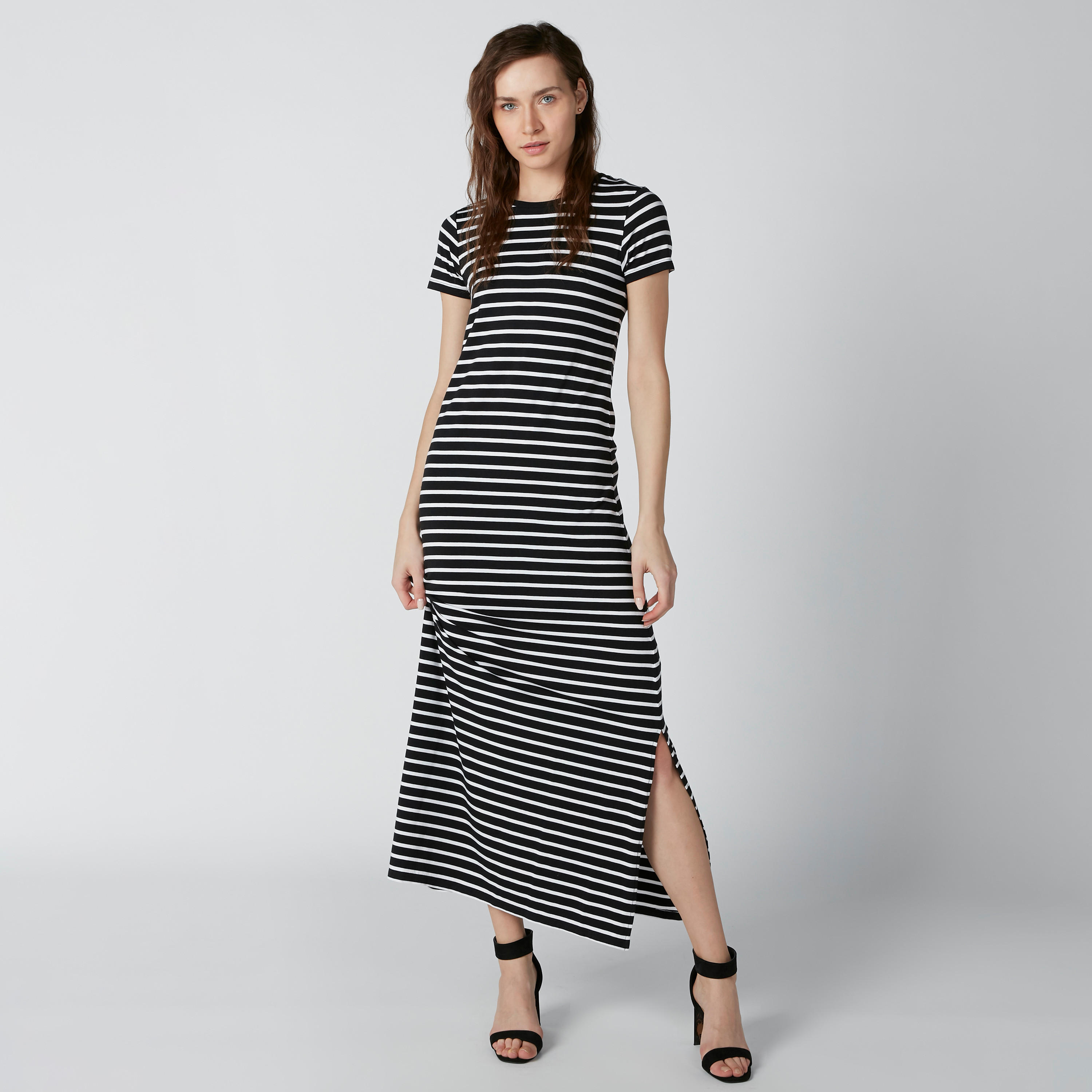 فستان مستدام مقلّم طويل بفتحة جانبية-women-clothing-dresses-image-1