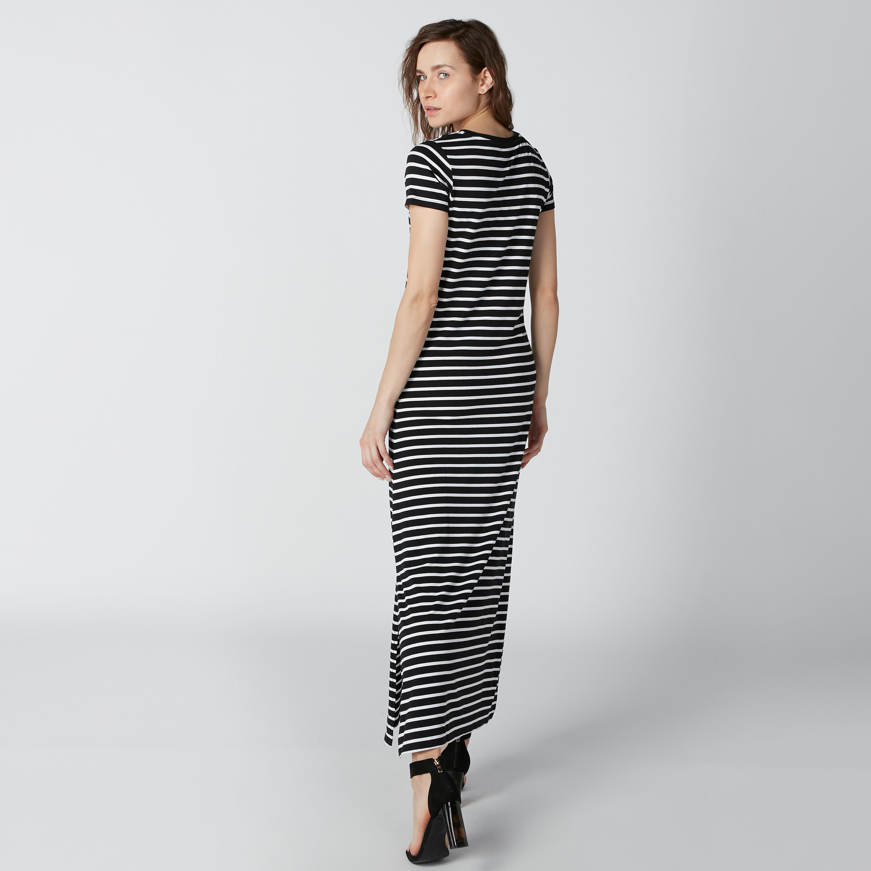 فستان مستدام مقلّم طويل بفتحة جانبية-women-clothing-dresses-image-2