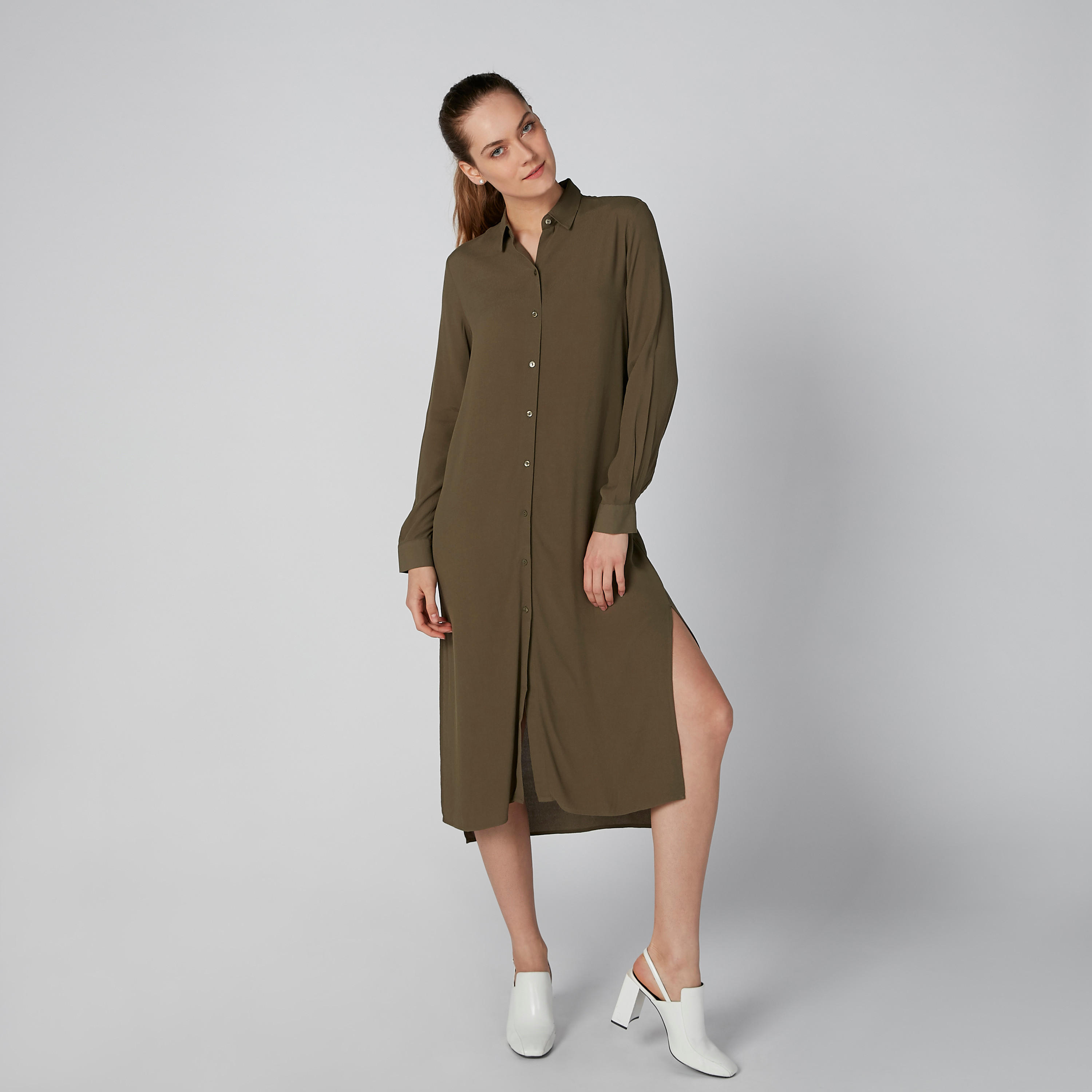 فستان قميص سادة متوسط الطول بأكمام طويلة وفتحة-women-clothing-dresses-image-1