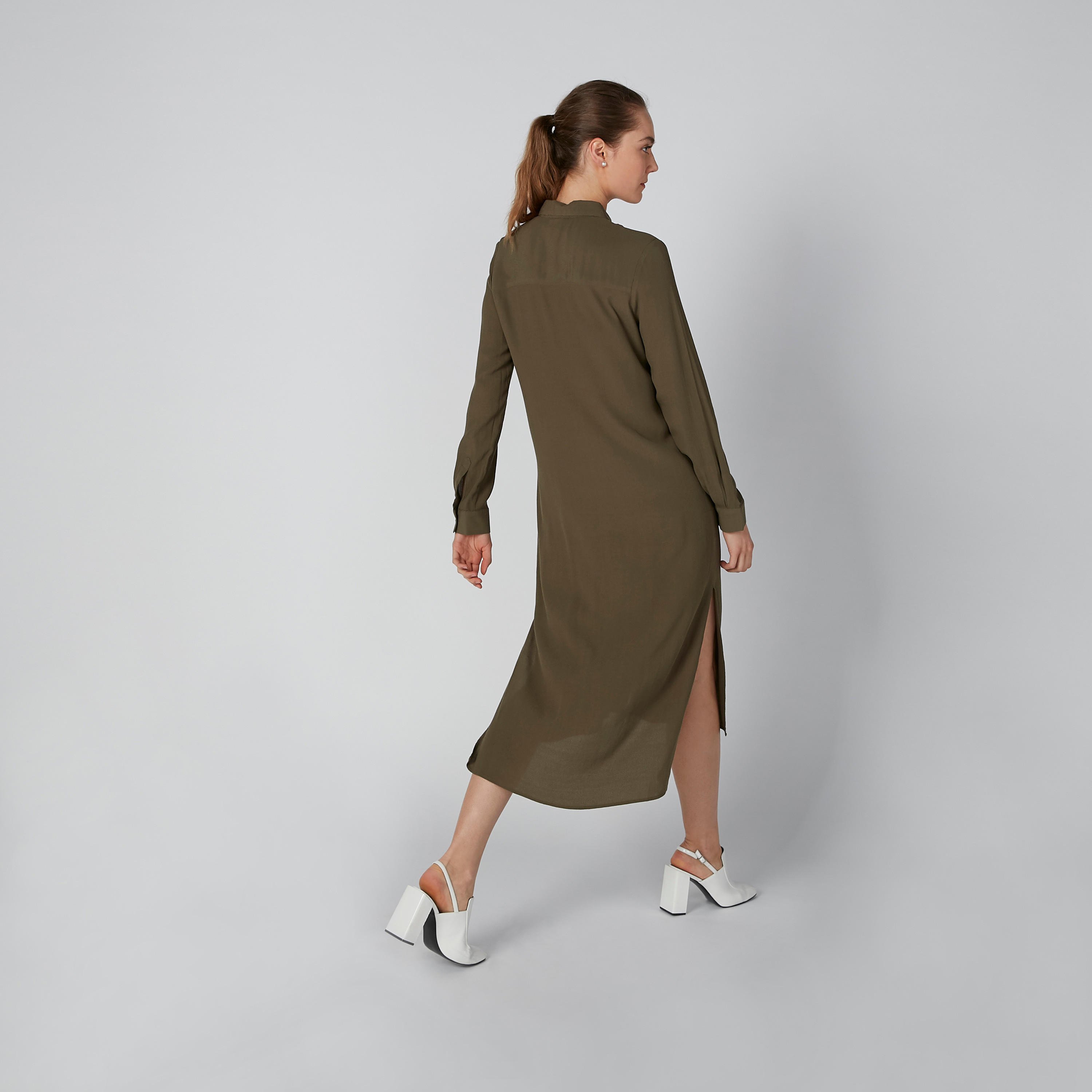 فستان قميص سادة متوسط الطول بأكمام طويلة وفتحة-women-clothing-dresses-image-2