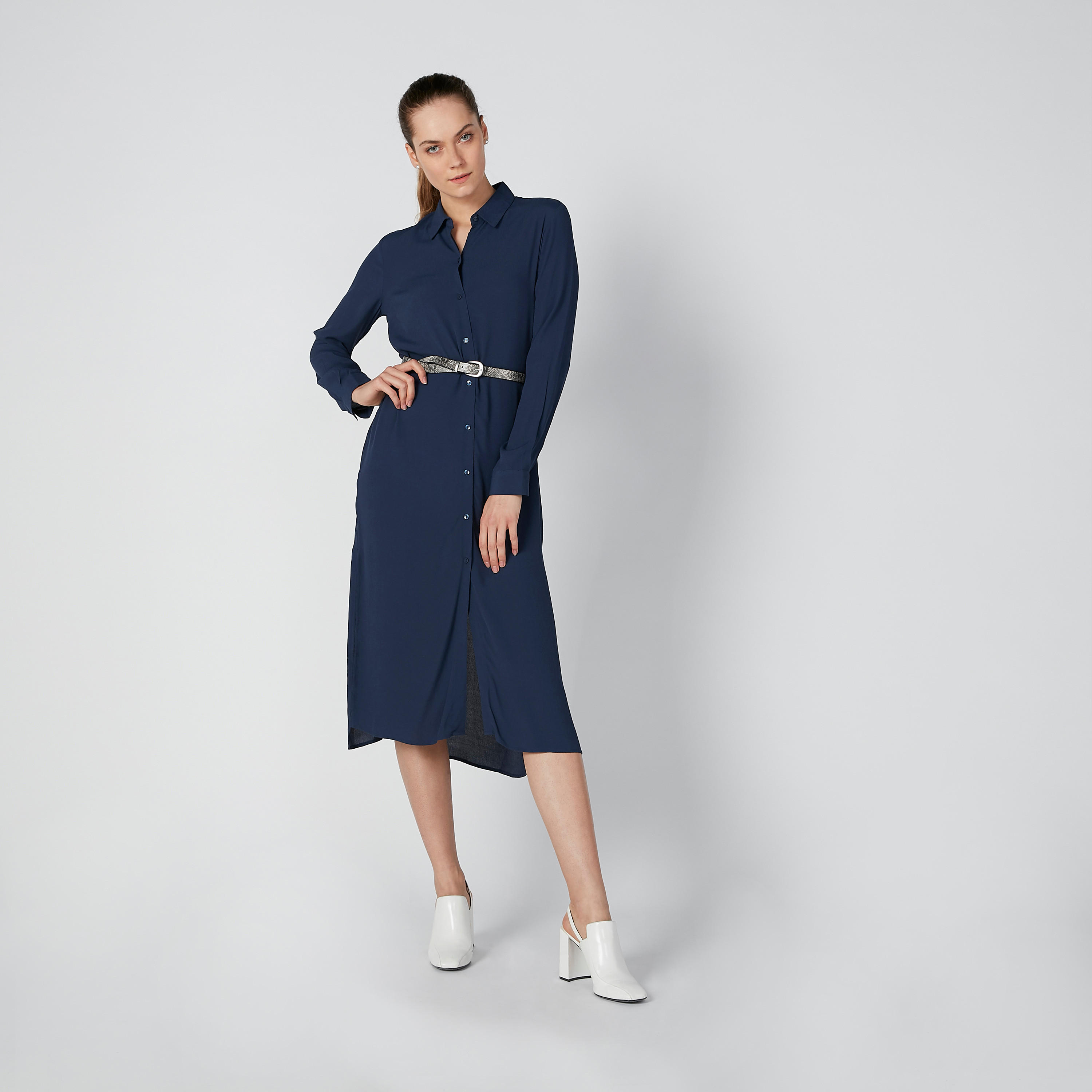 فستان قميص سادة متوسط الطول بأكمام طويلة وفتحة-women-clothing-dresses-image-1