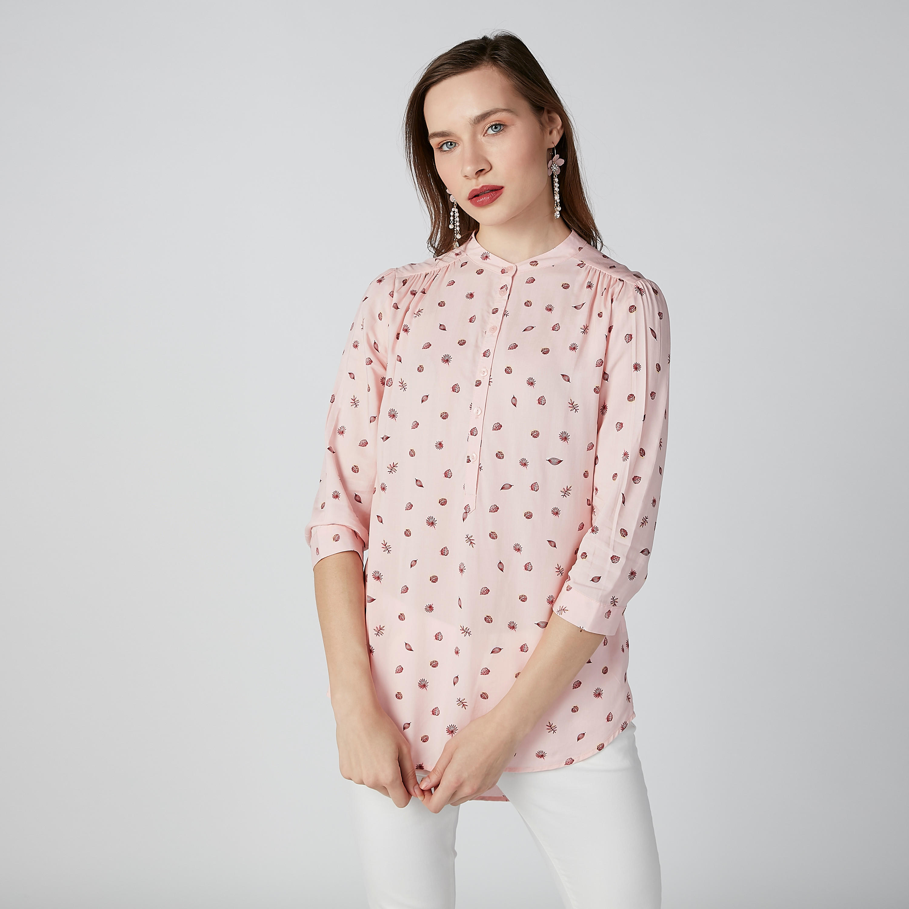 بلوزة بياقة ماندارين وأكمام 3/4 وطبعات-women-clothing-shirtsandblouses-blouses-image-1