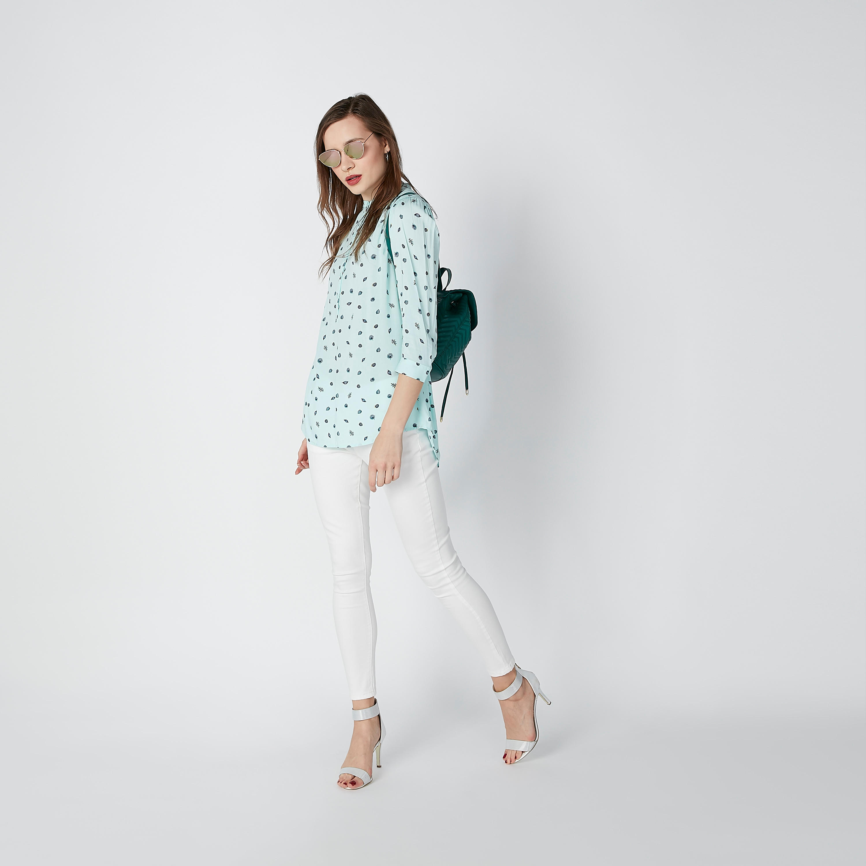 بلوزة بياقة ماندارين وأكمام 3/4 وطبعات-women-clothing-shirtsandblouses-blouses-image-3