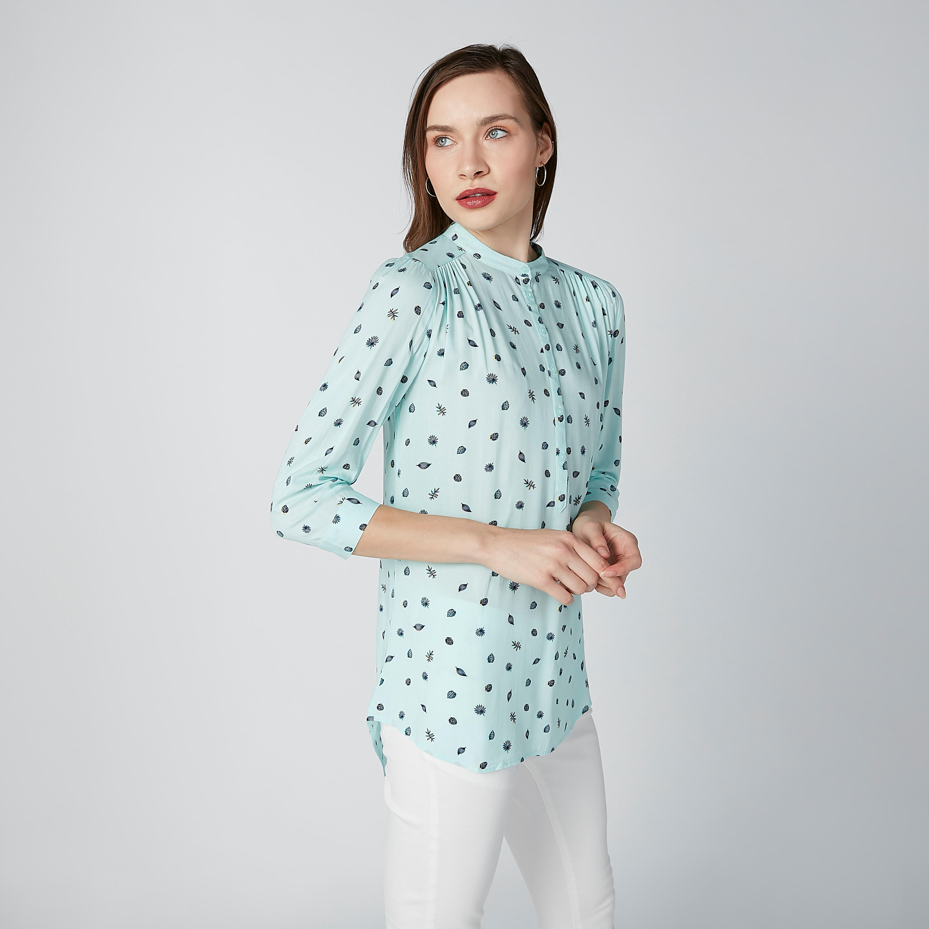 بلوزة بياقة ماندارين وأكمام 3/4 وطبعات-women-clothing-shirtsandblouses-blouses-image-4