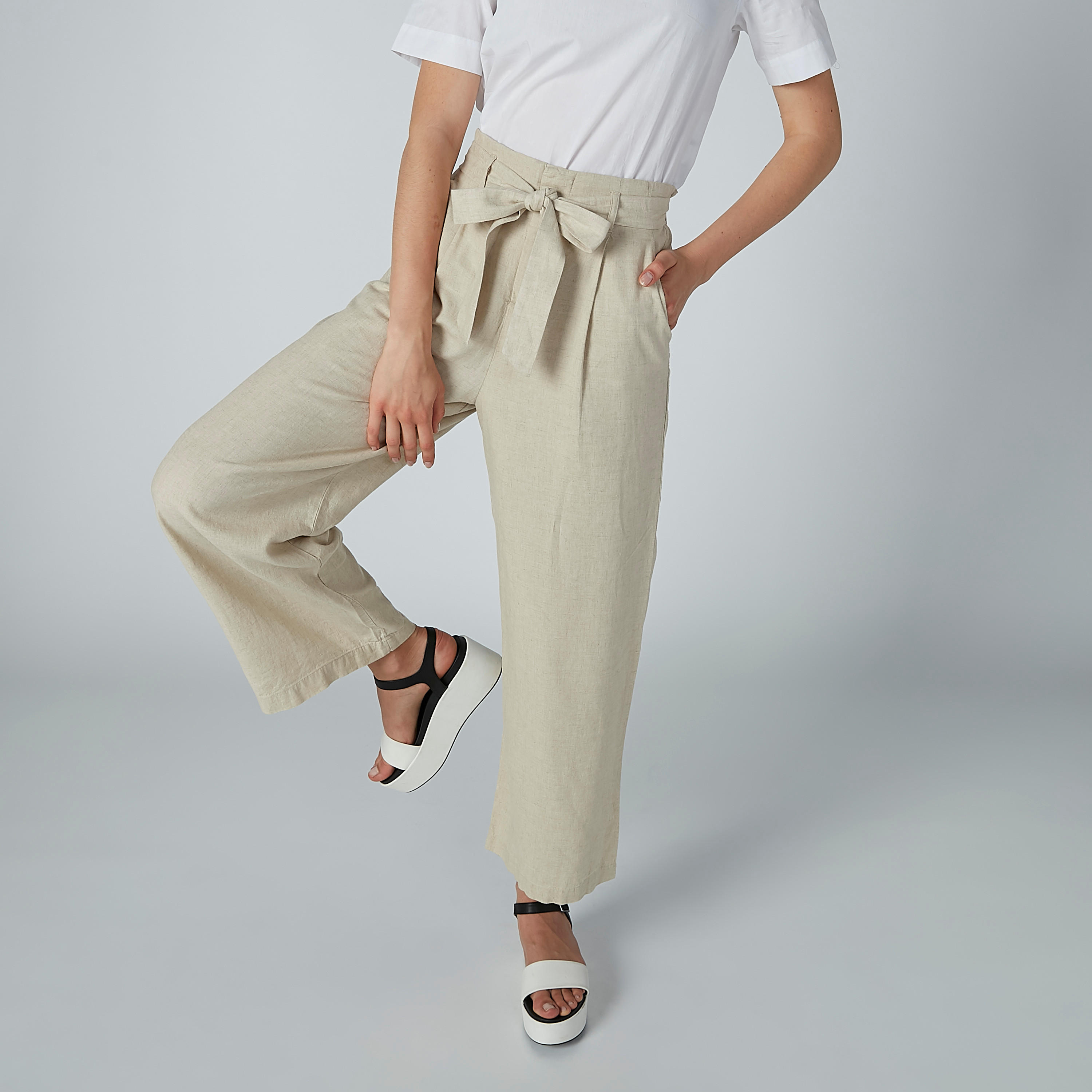 بنطال بالازو سادة بجيوب وحزام رباط-women-clothing-bottoms-trousers-image-5