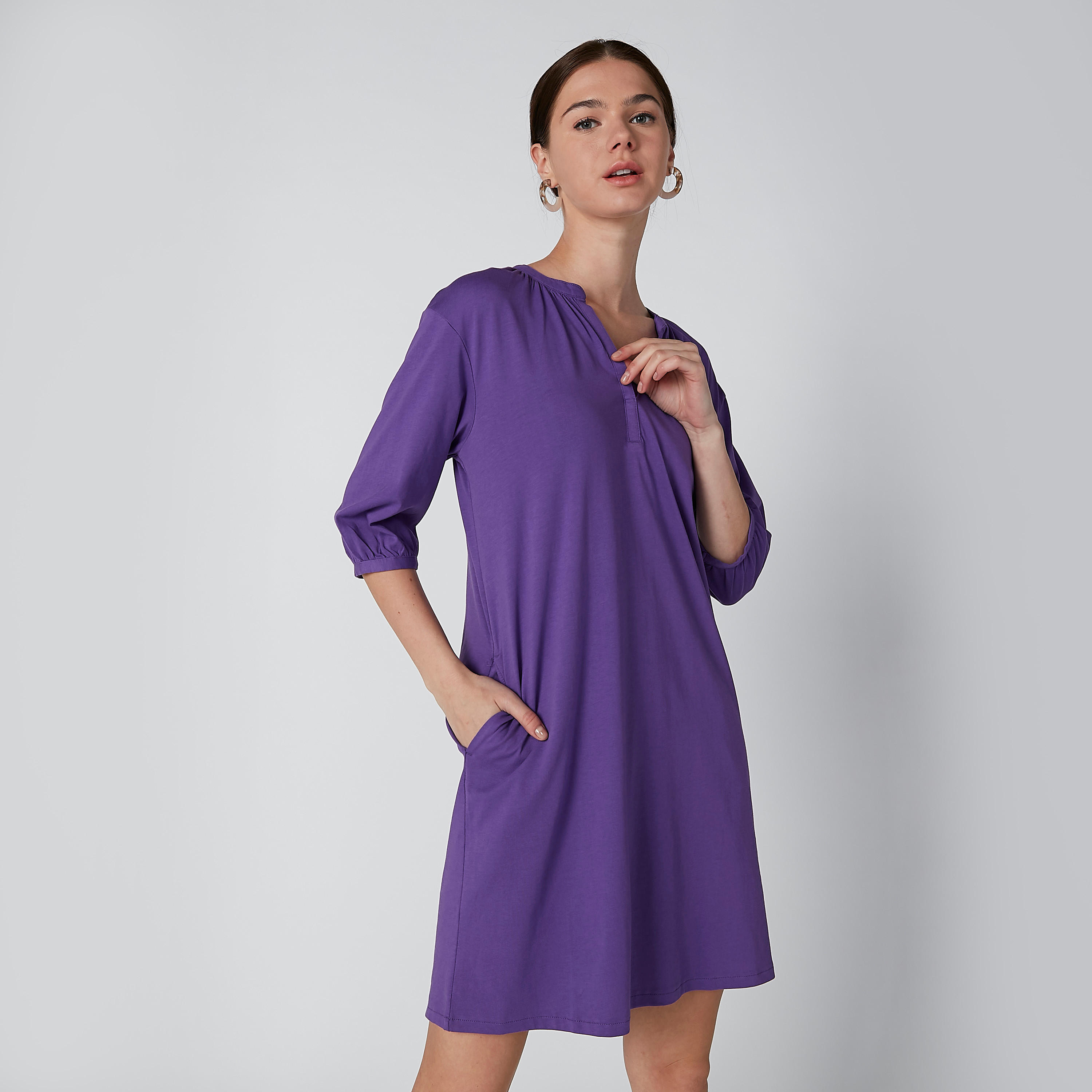 Pocket Detail Tunic with V-neck and 3/4 Sleeves-women-clothing-shirtsandblouses-blouses-image-1