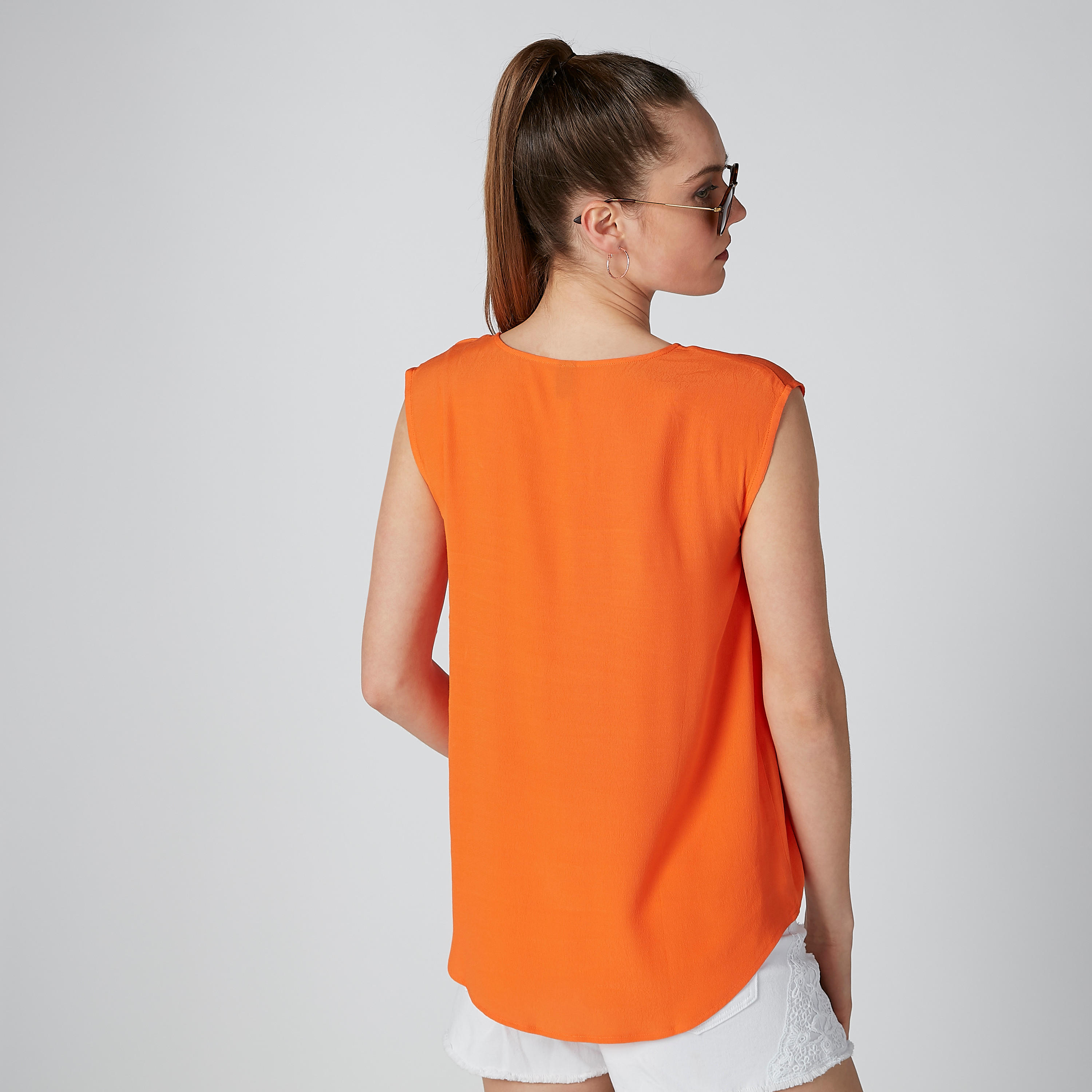 بلوزة دون أكمام بياقة V-women-clothing-shirtsandblouses-blouses-image-2