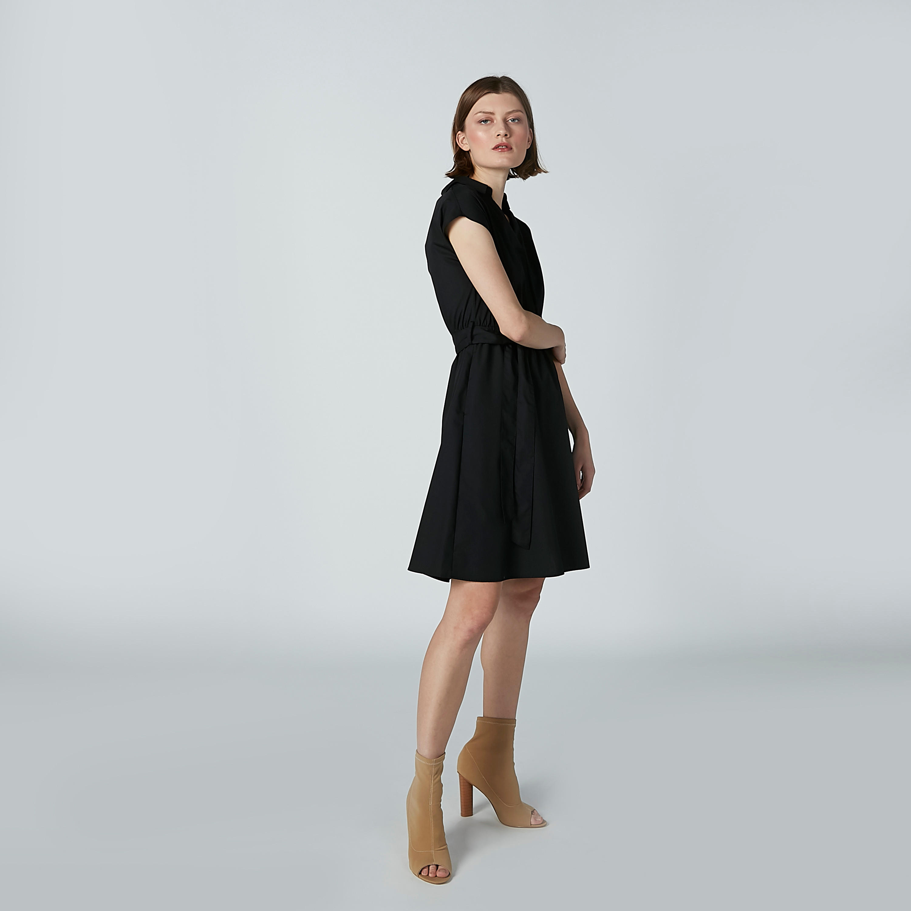 تونيك سادة بأكمام كاب وجيوب وأربطة-women-clothing-shirtsandblouses-blouses-image-1