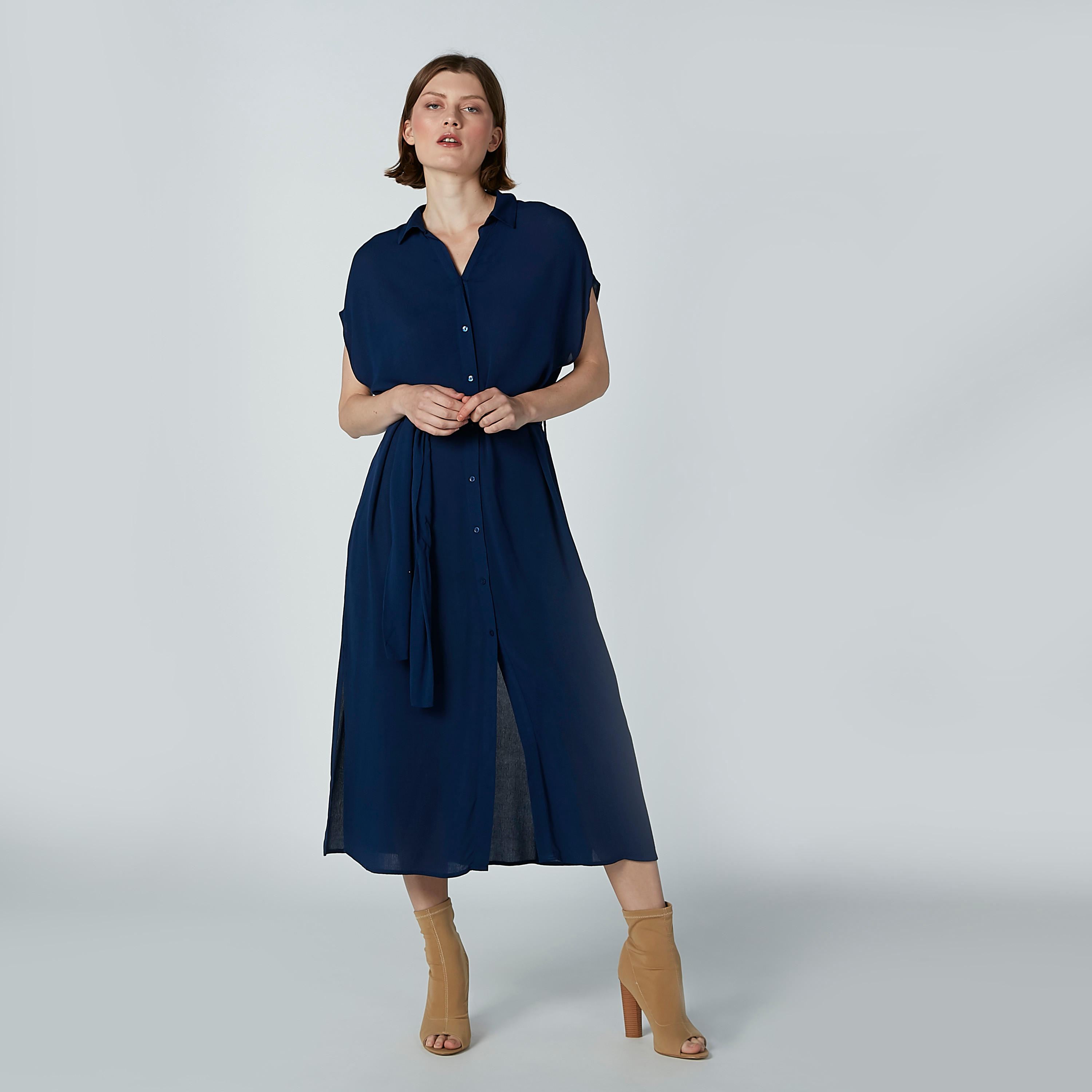 فستان قميص سادة بأكمام متصلة وجيوب-women-clothing-dresses-image-1