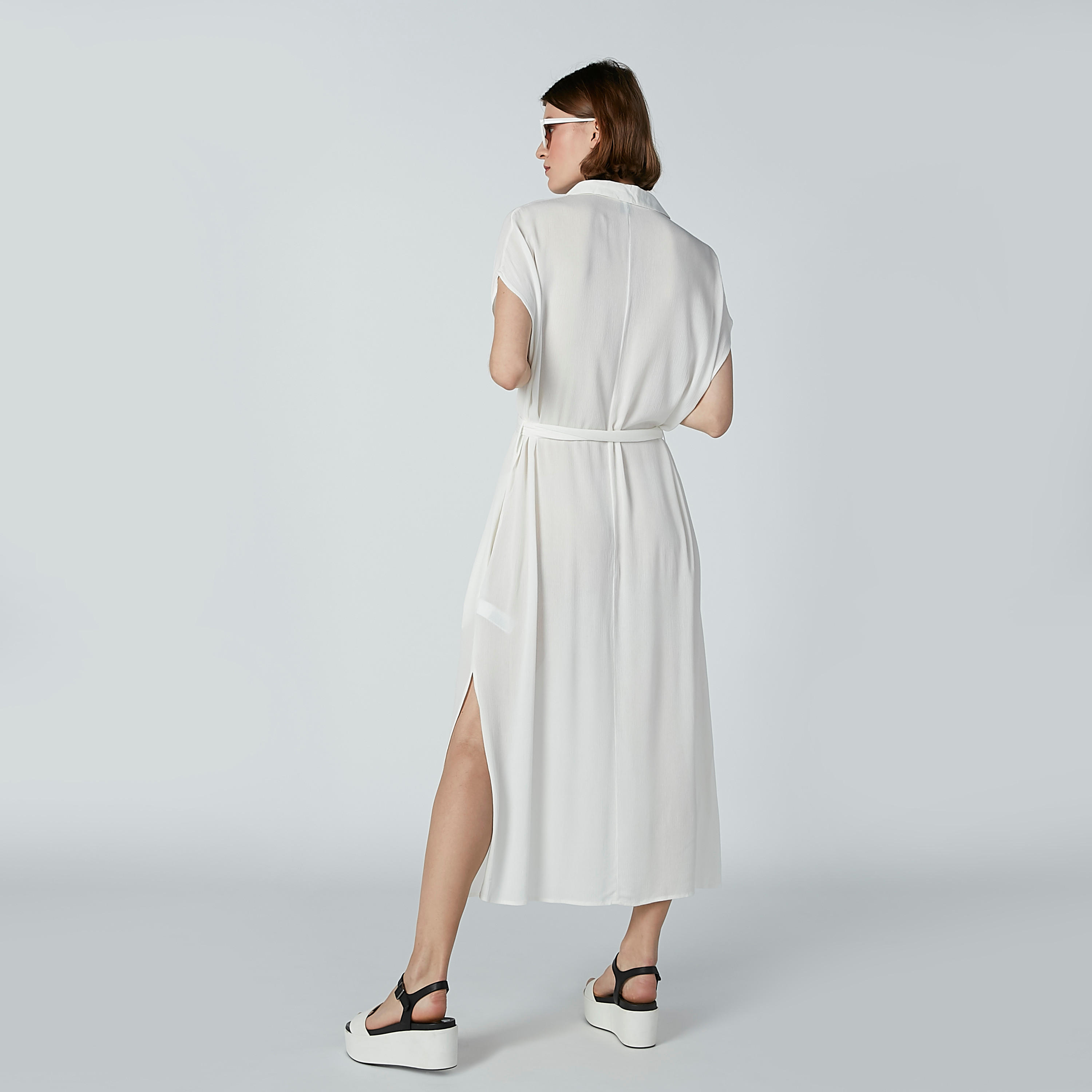 فستان قميص طويل سادة بأكمام كاب وجيوب-women-clothing-dresses-image-3