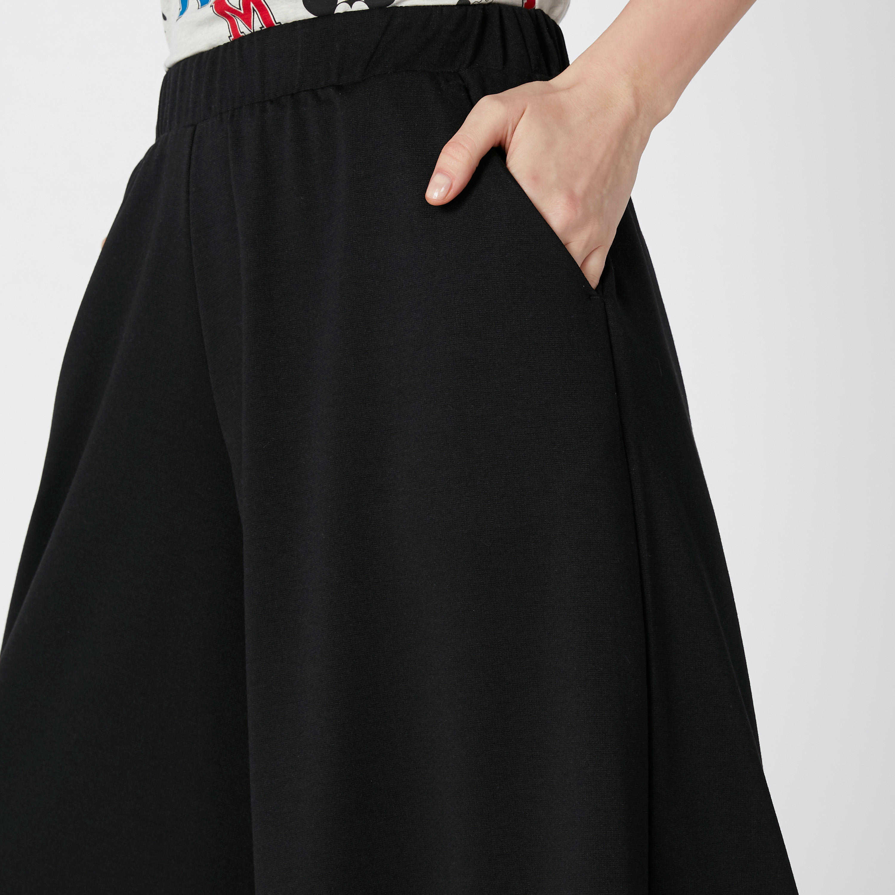 بنطال واسع الساقين سادة بجيوب-women-clothing-bottoms-trousers-image-1