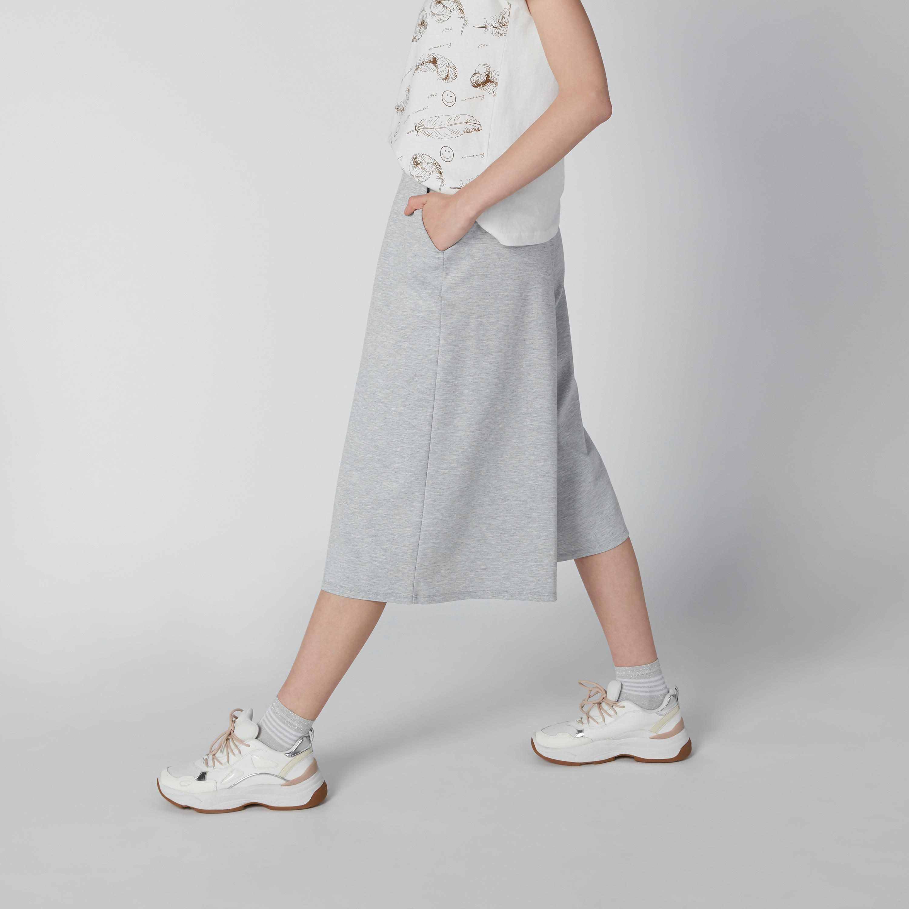 بنطال واسع الساقين سادة بجيوب-women-clothing-bottoms-trousers-image-4