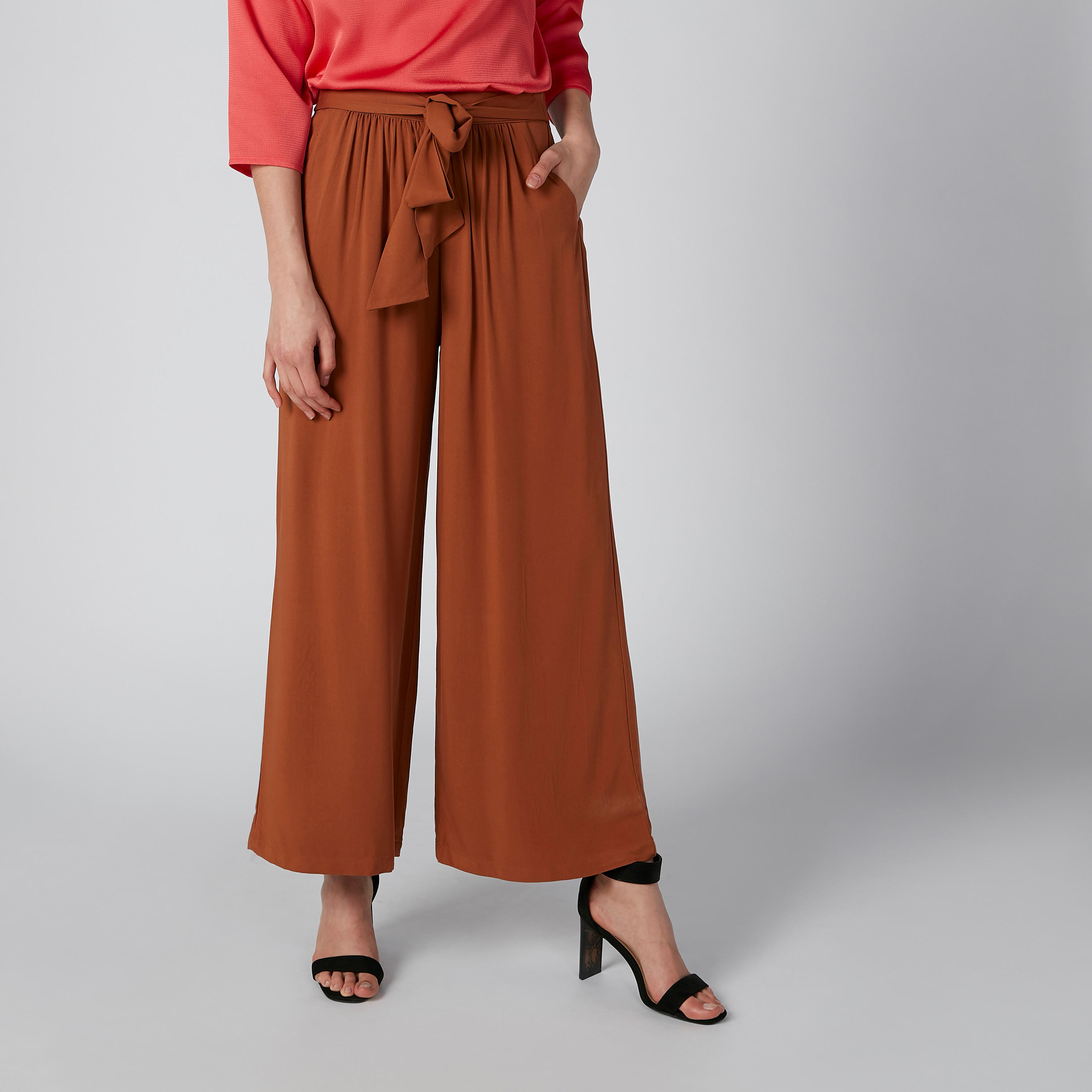 بنطال بالازو سادة بجيوب-women-clothing-bottoms-trousers-image-1