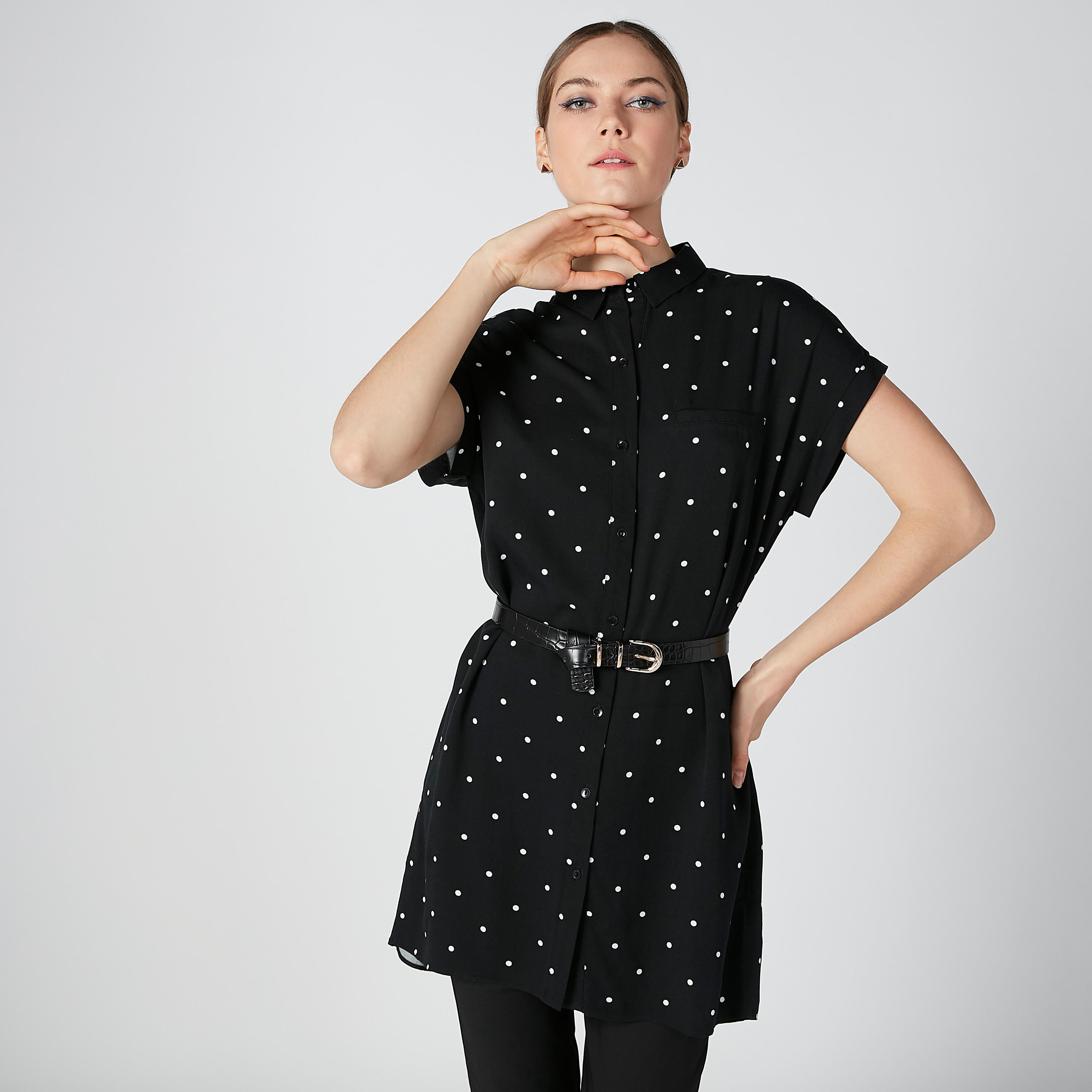 تونيك طويل بأكمام متصلة وطبعات منقطة-women-clothing-shirtsandblouses-blouses-image-1